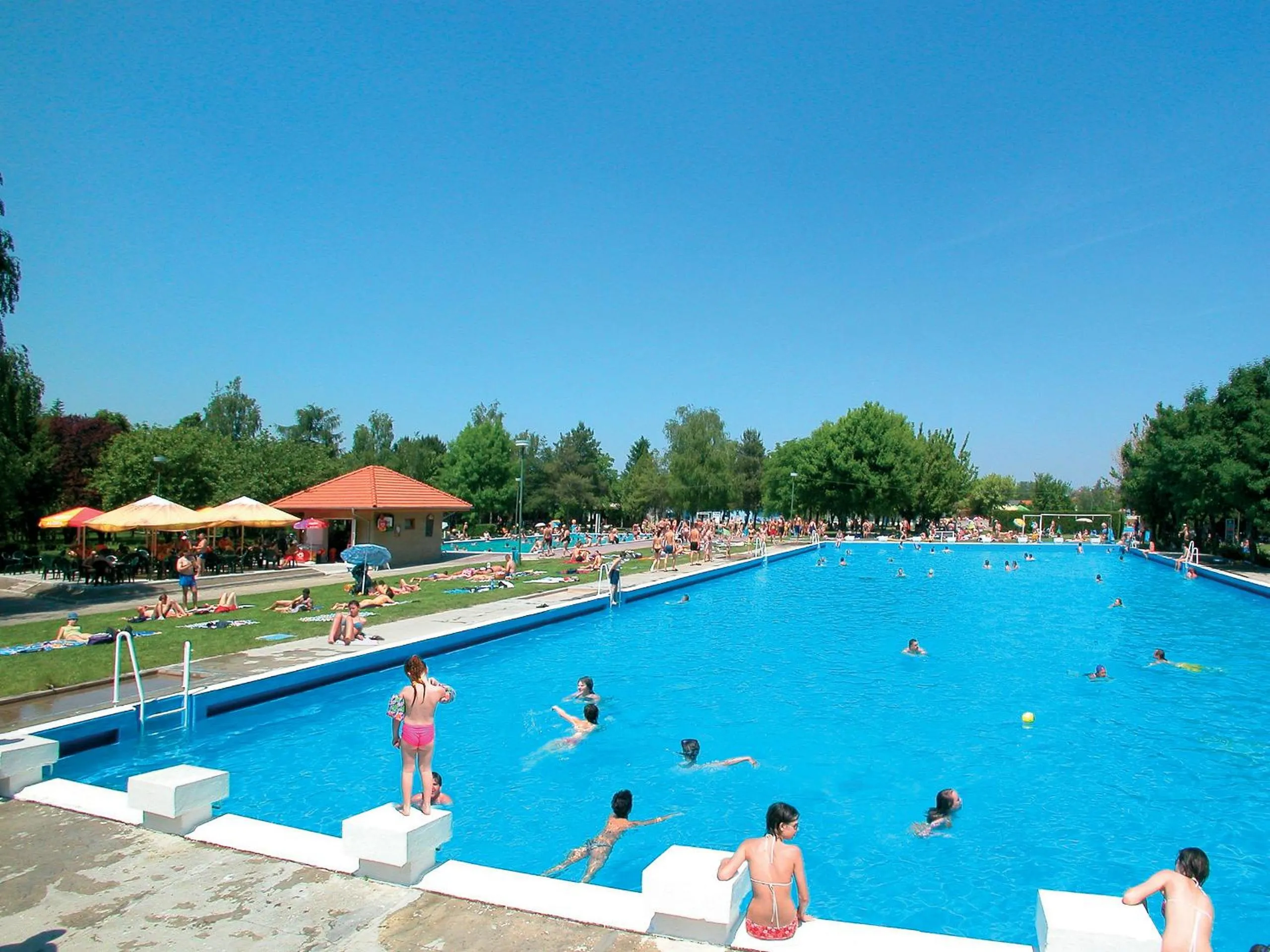 Nearby landmark in Therma Nea Dunajská Streda