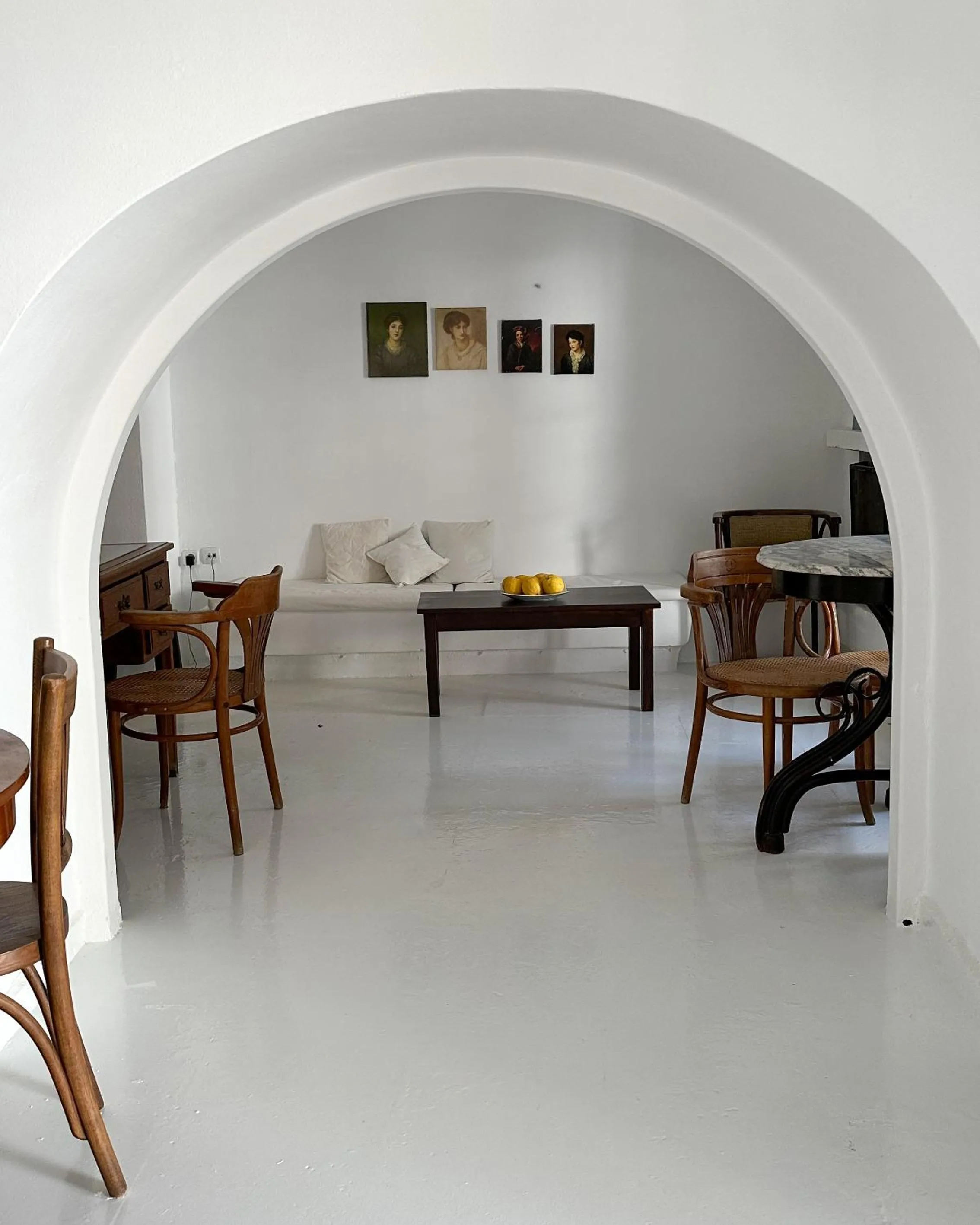 Property building in Hotel Miranda