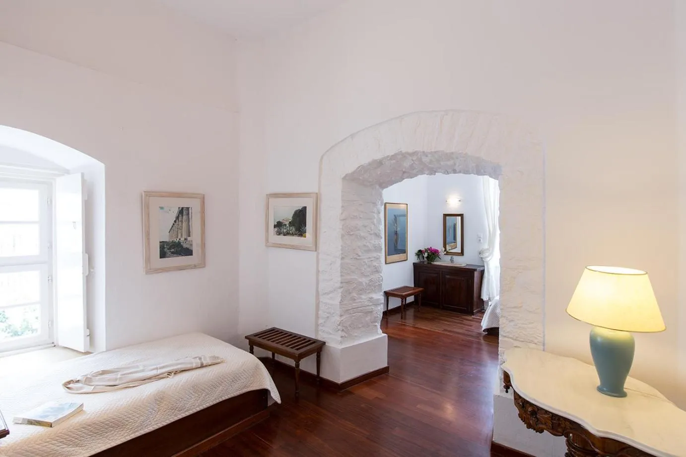 Photo of the whole room, Bed in Hotel Miranda