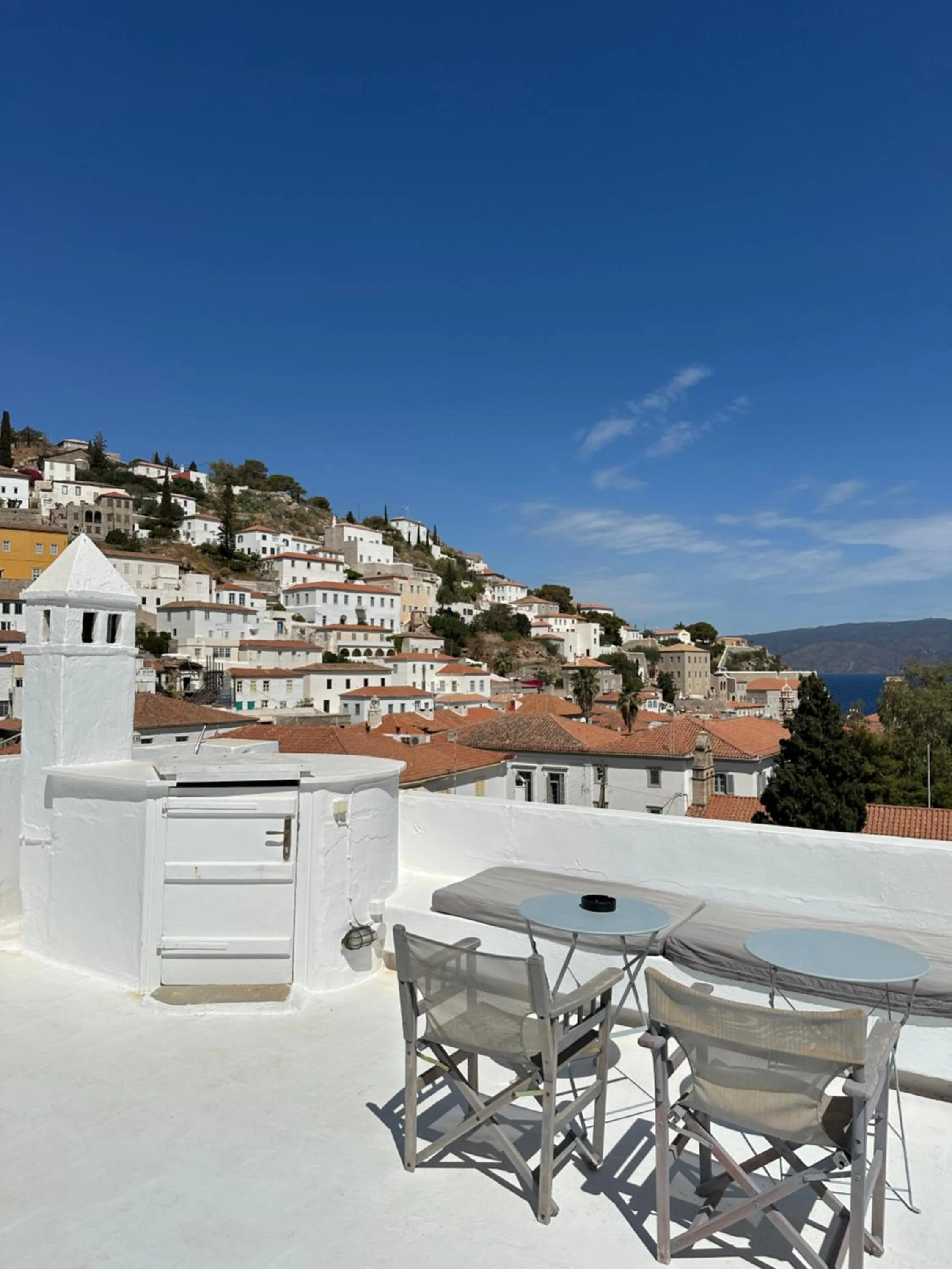 Property building in Hotel Miranda