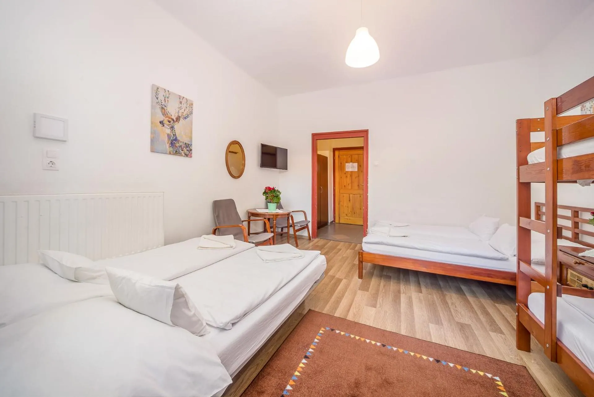 Photo of the whole room, Bed in Lipicai Hotel és Étterem