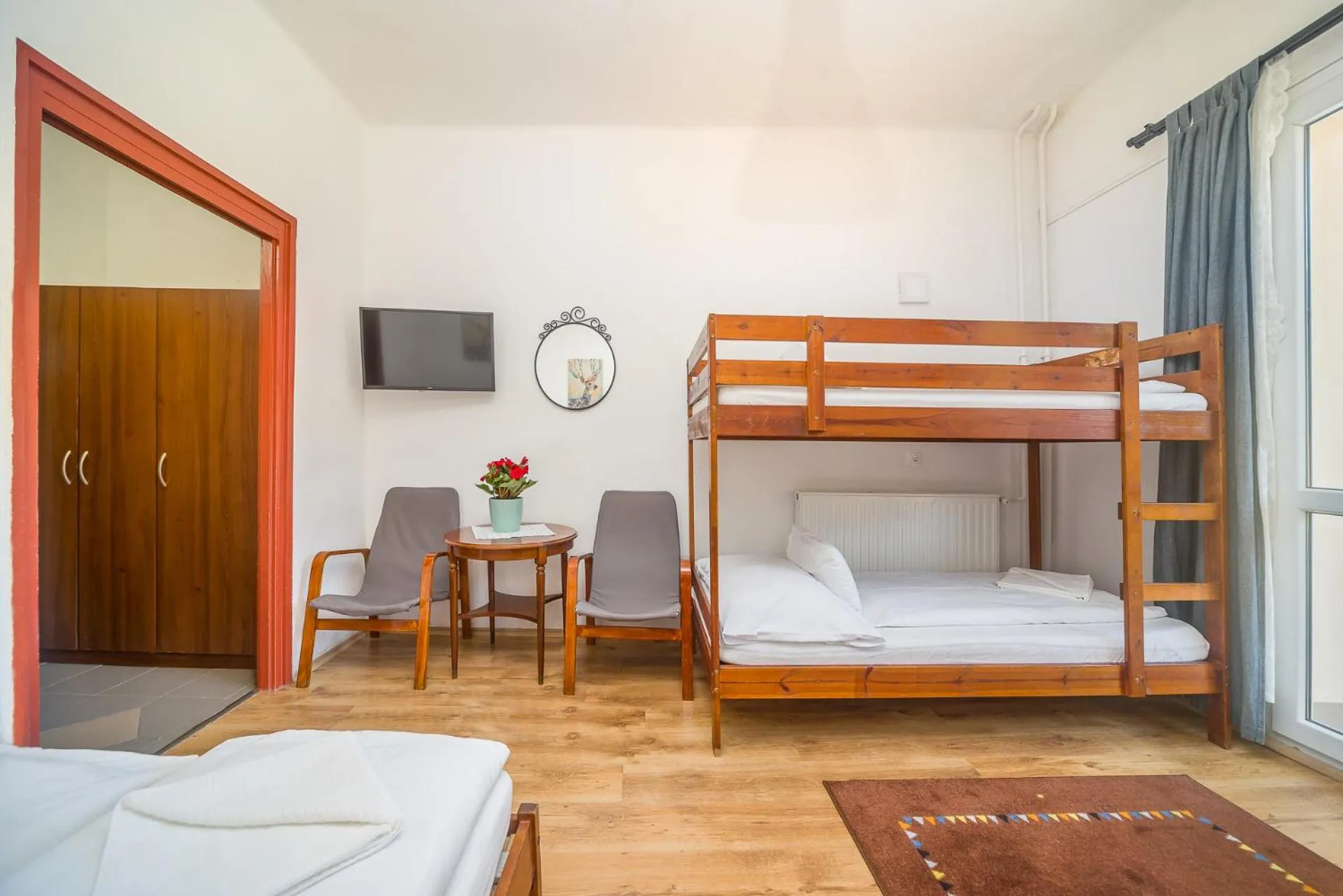 Photo of the whole room, Bed in Lipicai Hotel és Étterem