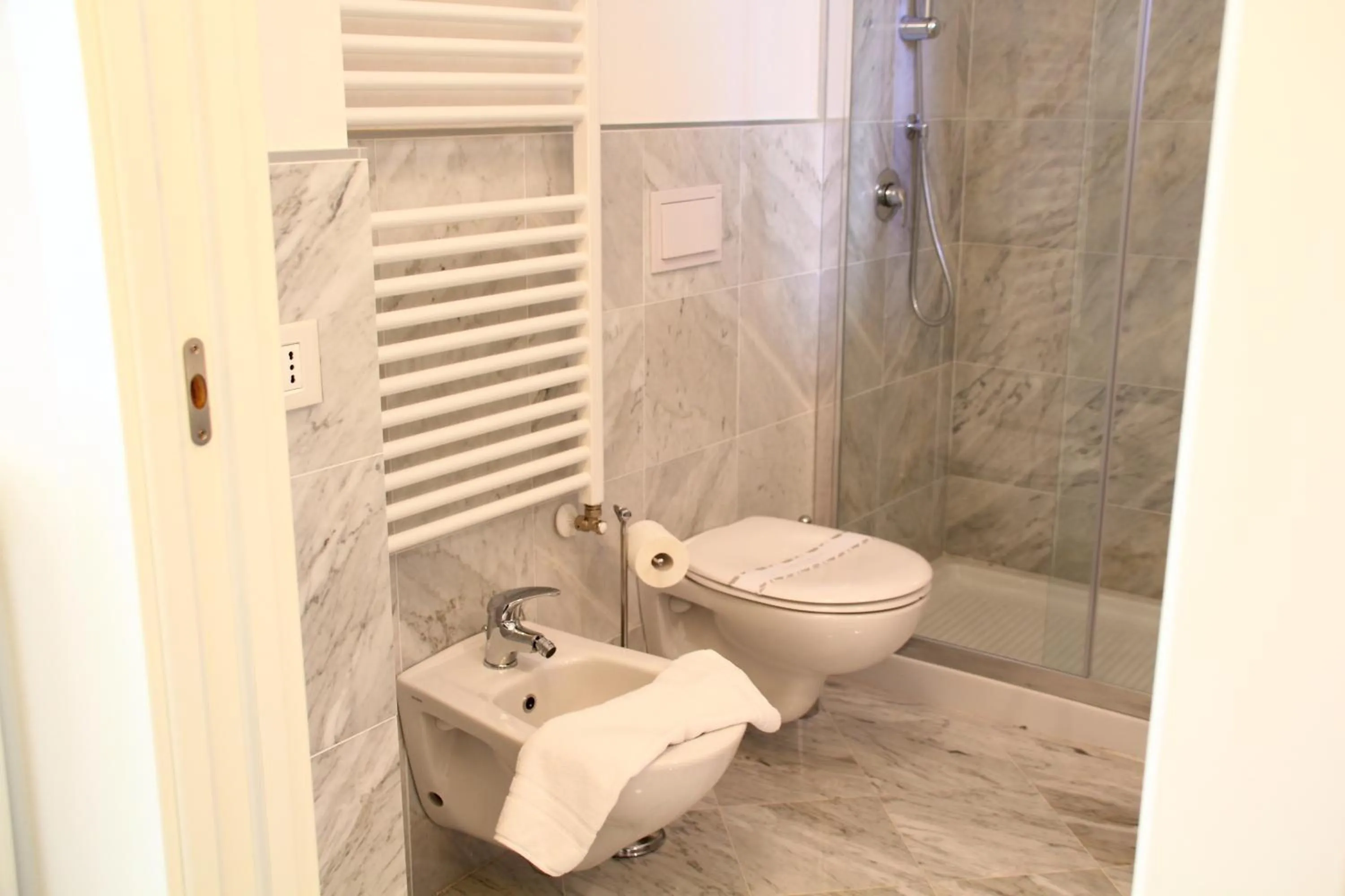 Verbania - Luxury Italy Apartments