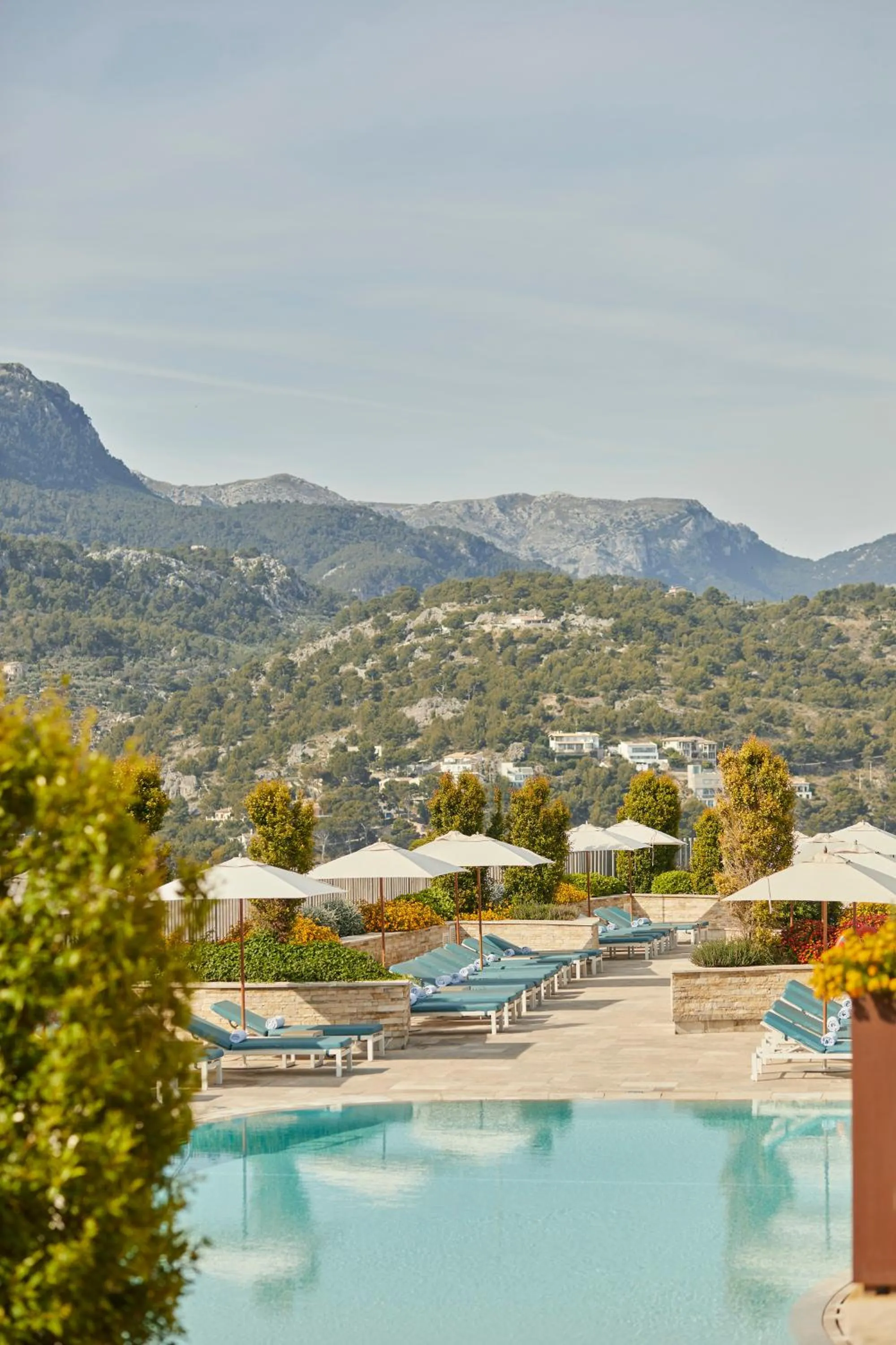 Swimming pool in Jumeirah Mallorca