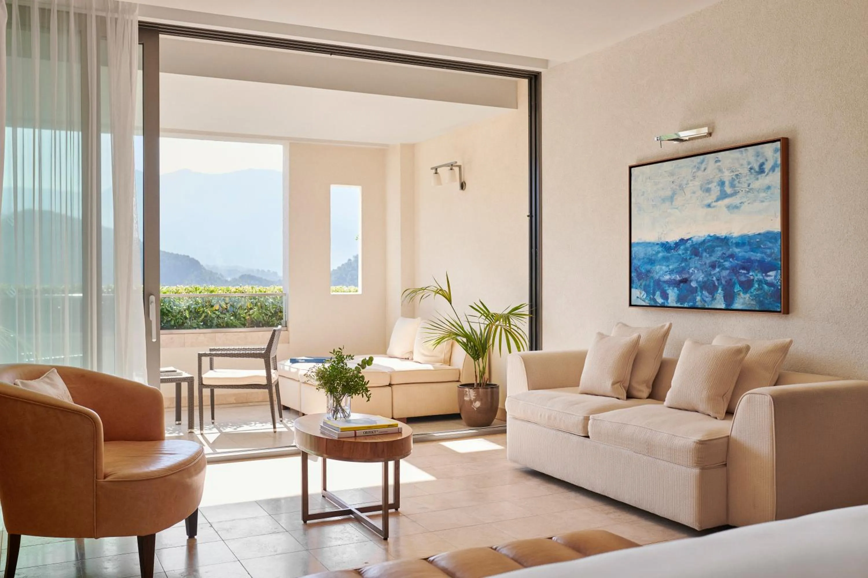 Natural landscape in Jumeirah Mallorca