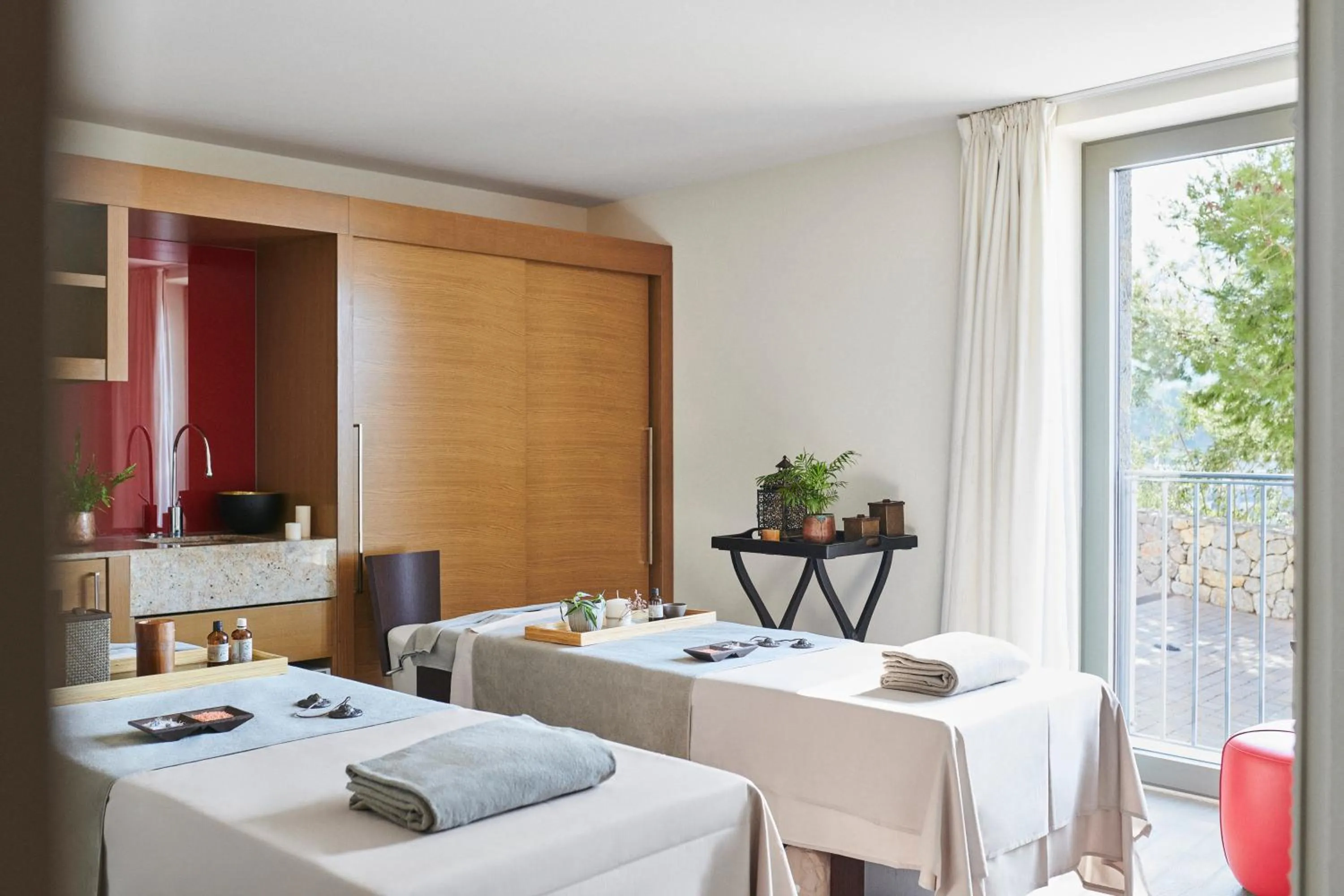 Spa and wellness centre/facilities, Bed in Jumeirah Mallorca