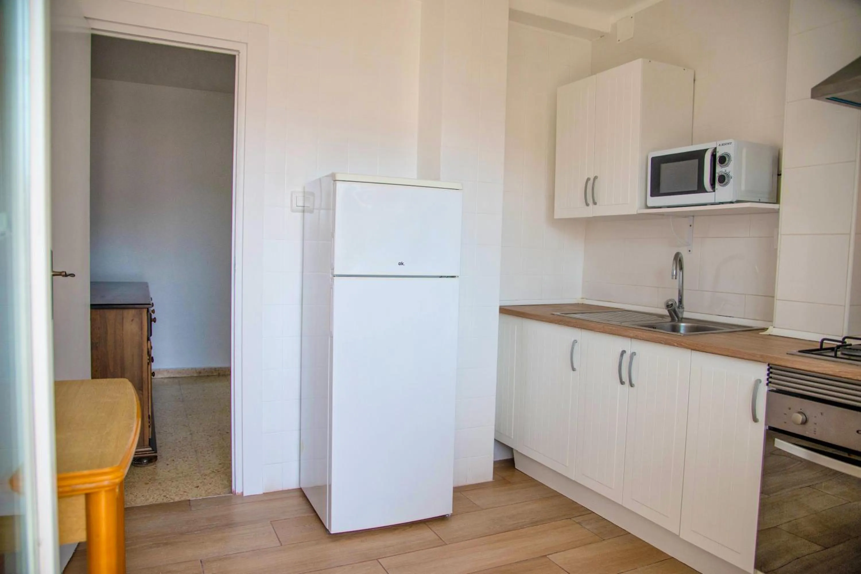 Kitchen or kitchenette in Apartamentos Maja