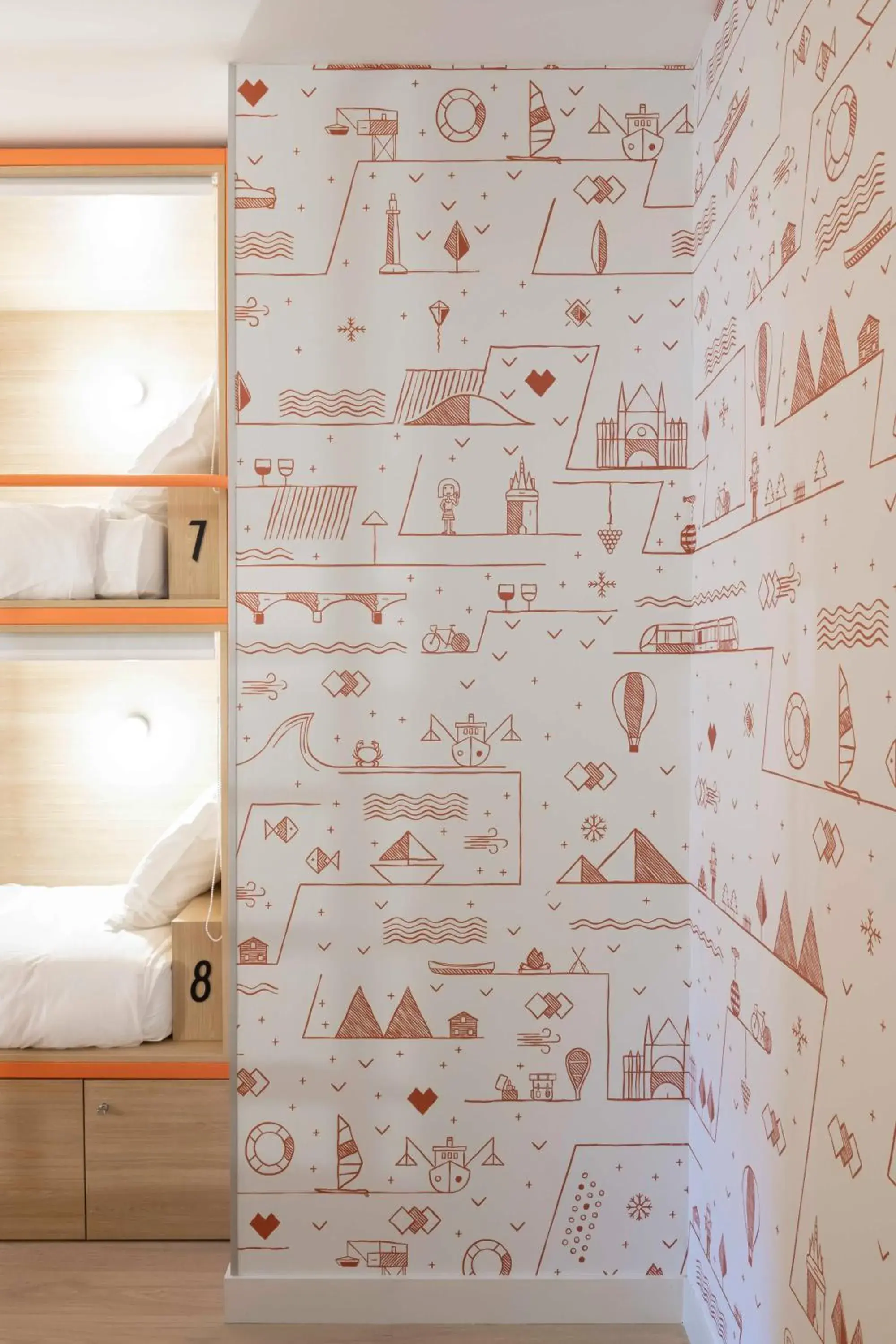 bunk bed in CENTRAL Hostel Bordeaux Centre bunk bed in CENTRAL Hostel Bordeaux Centre