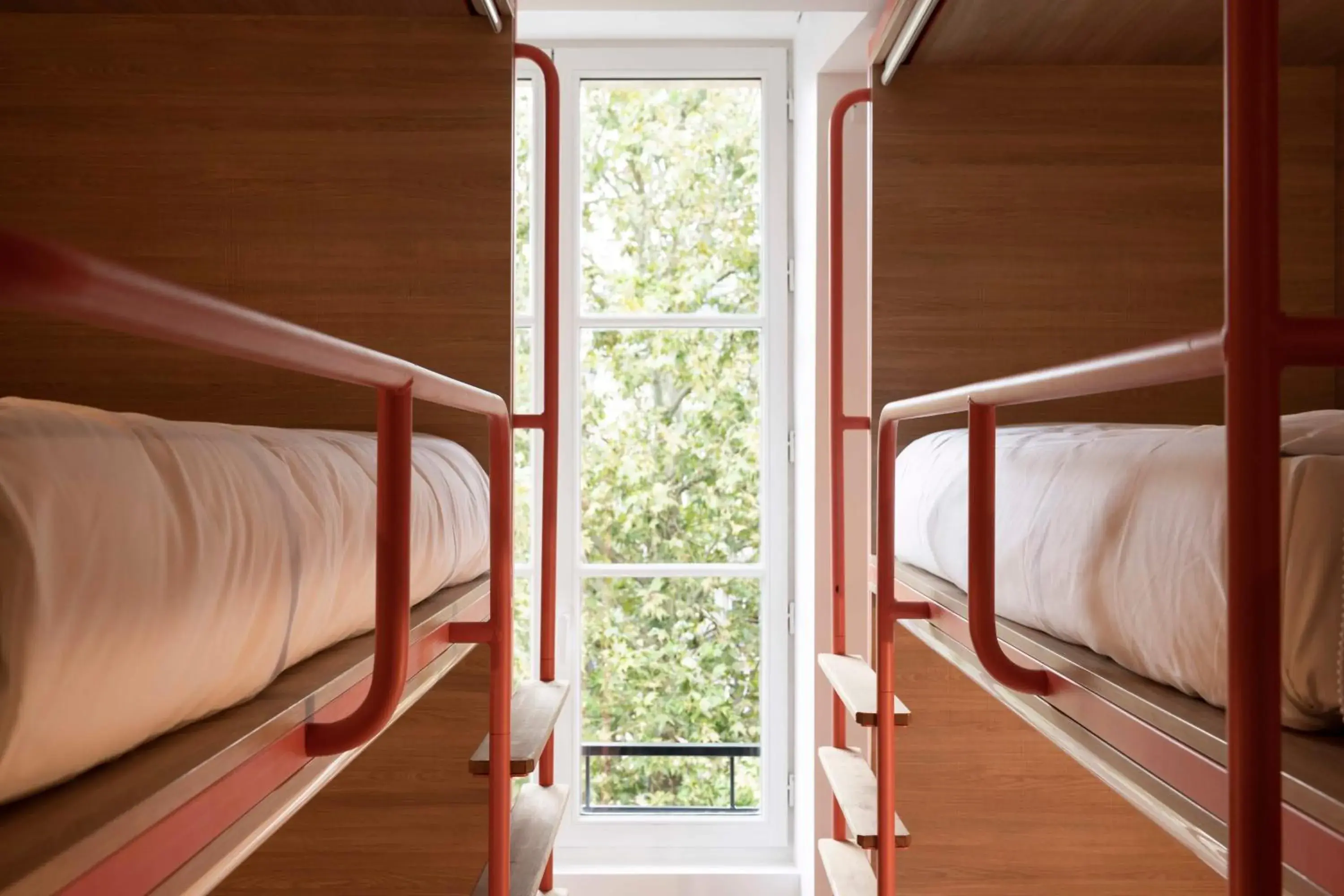 Bedroom, Bed in CENTRAL Hostel Bordeaux Centre Bedroom, Bed in CENTRAL Hostel Bordeaux Centre