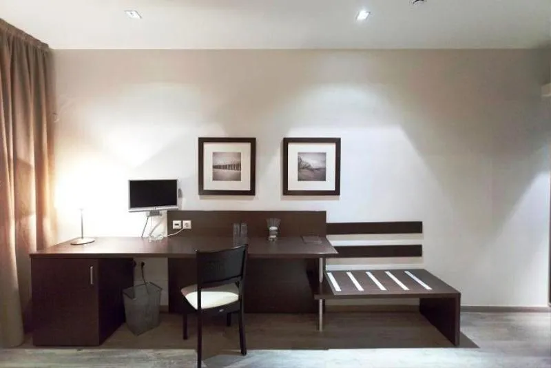 Seating area in Aliakmon Hotel