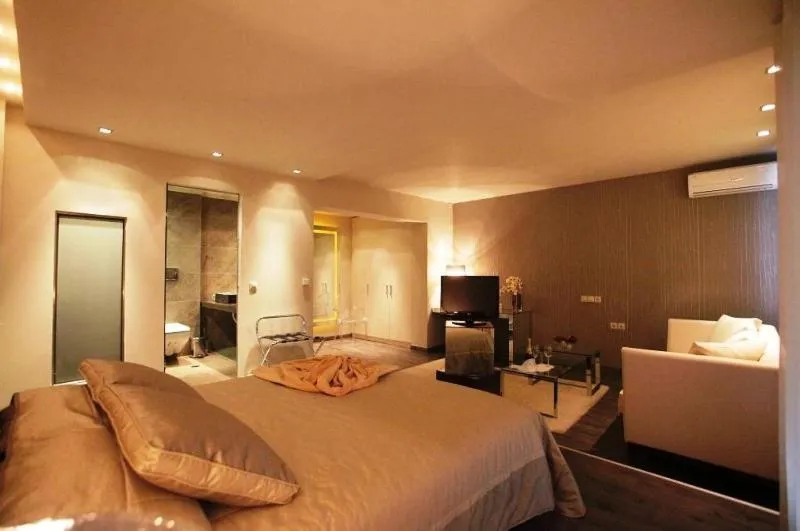 Photo of the whole room, Bed in Aliakmon Hotel