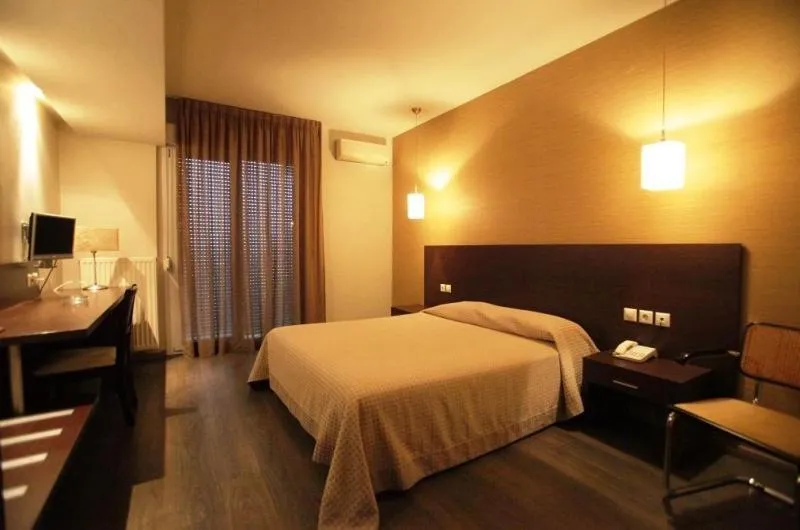 Bed in Aliakmon Hotel