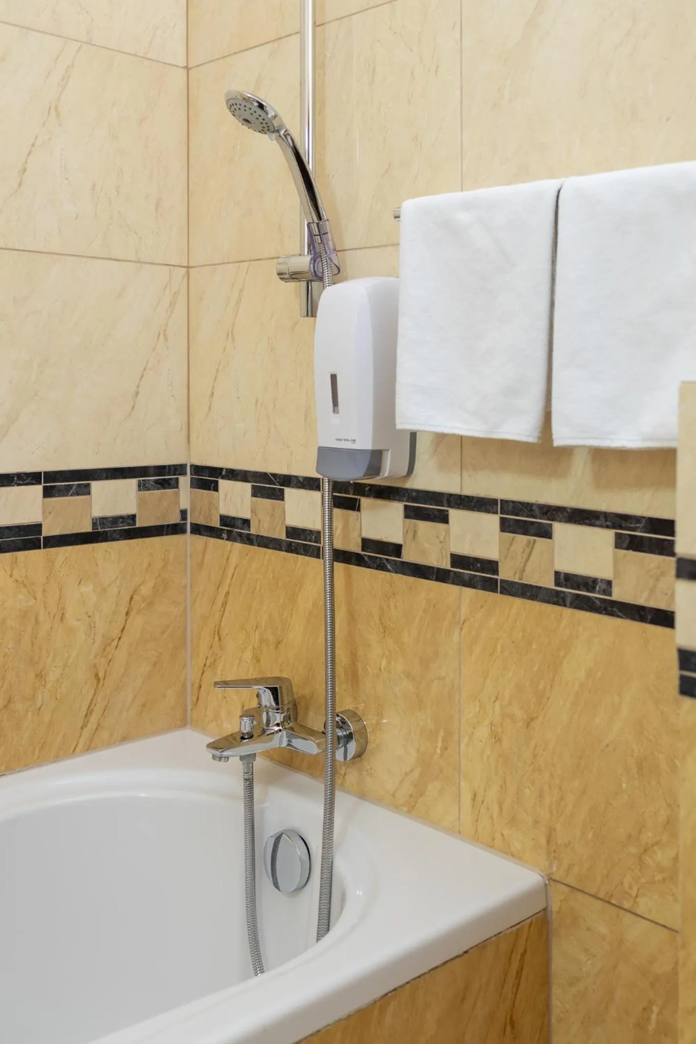 Bathroom in Hotel Orbita