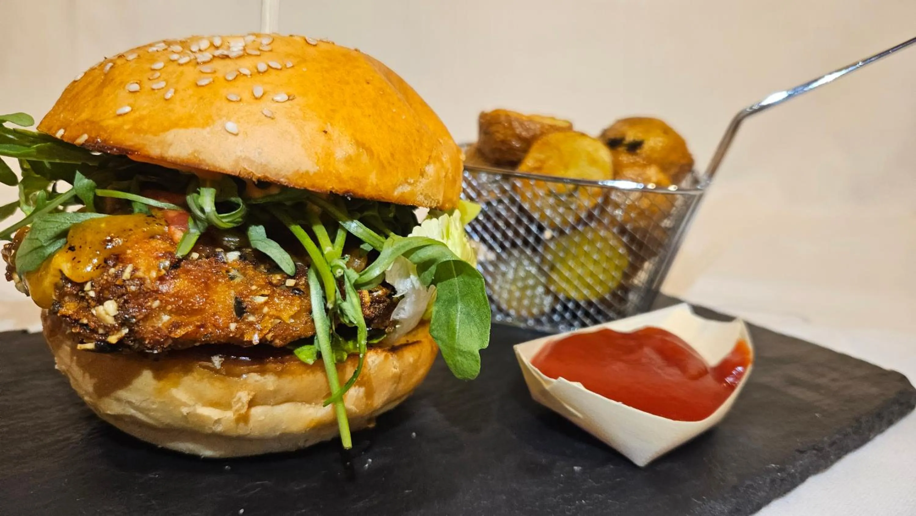 Restaurant/places to eat in Landhotel Mariensäule