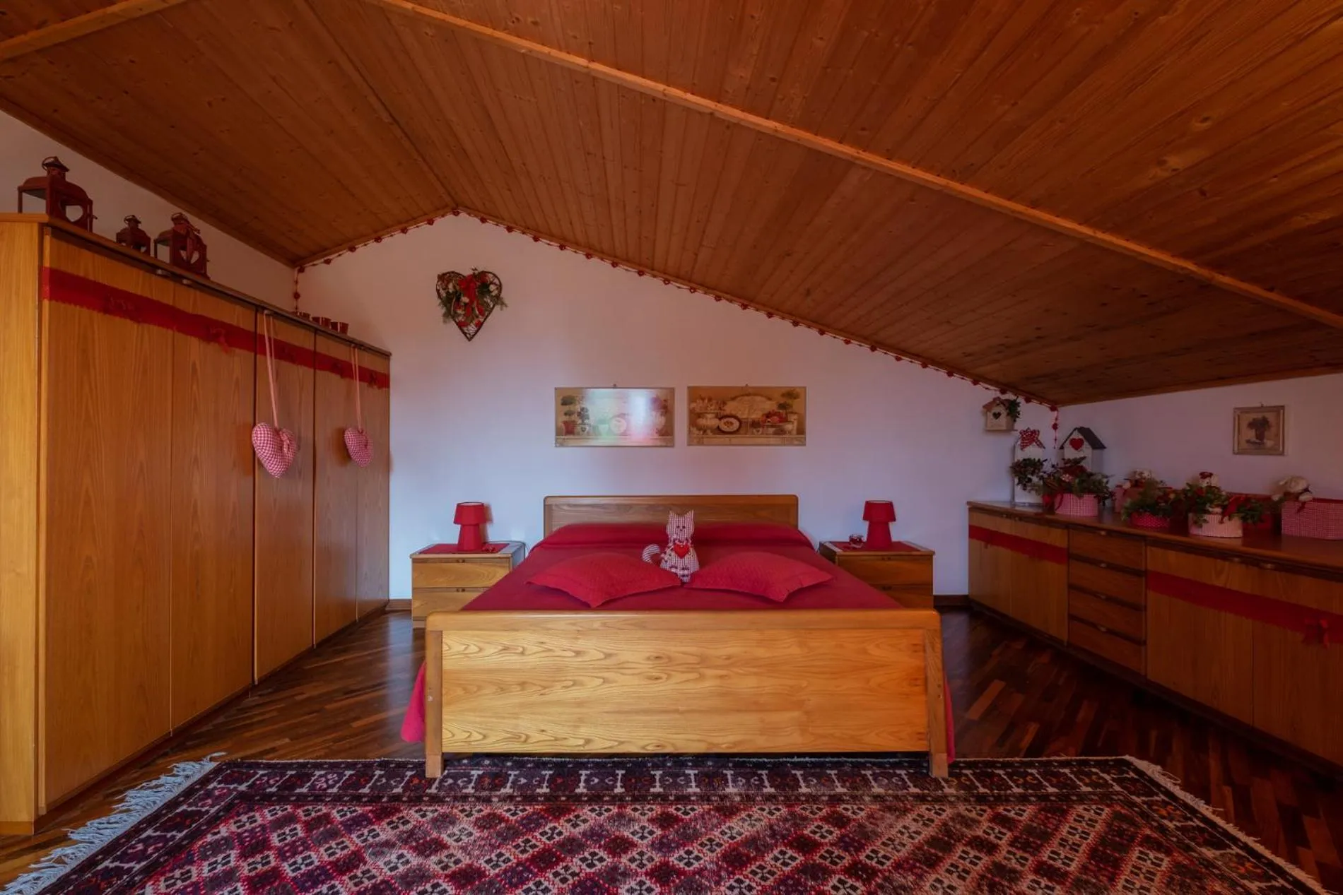 Photo of the whole room, Bed in Ai Due Pini B&B