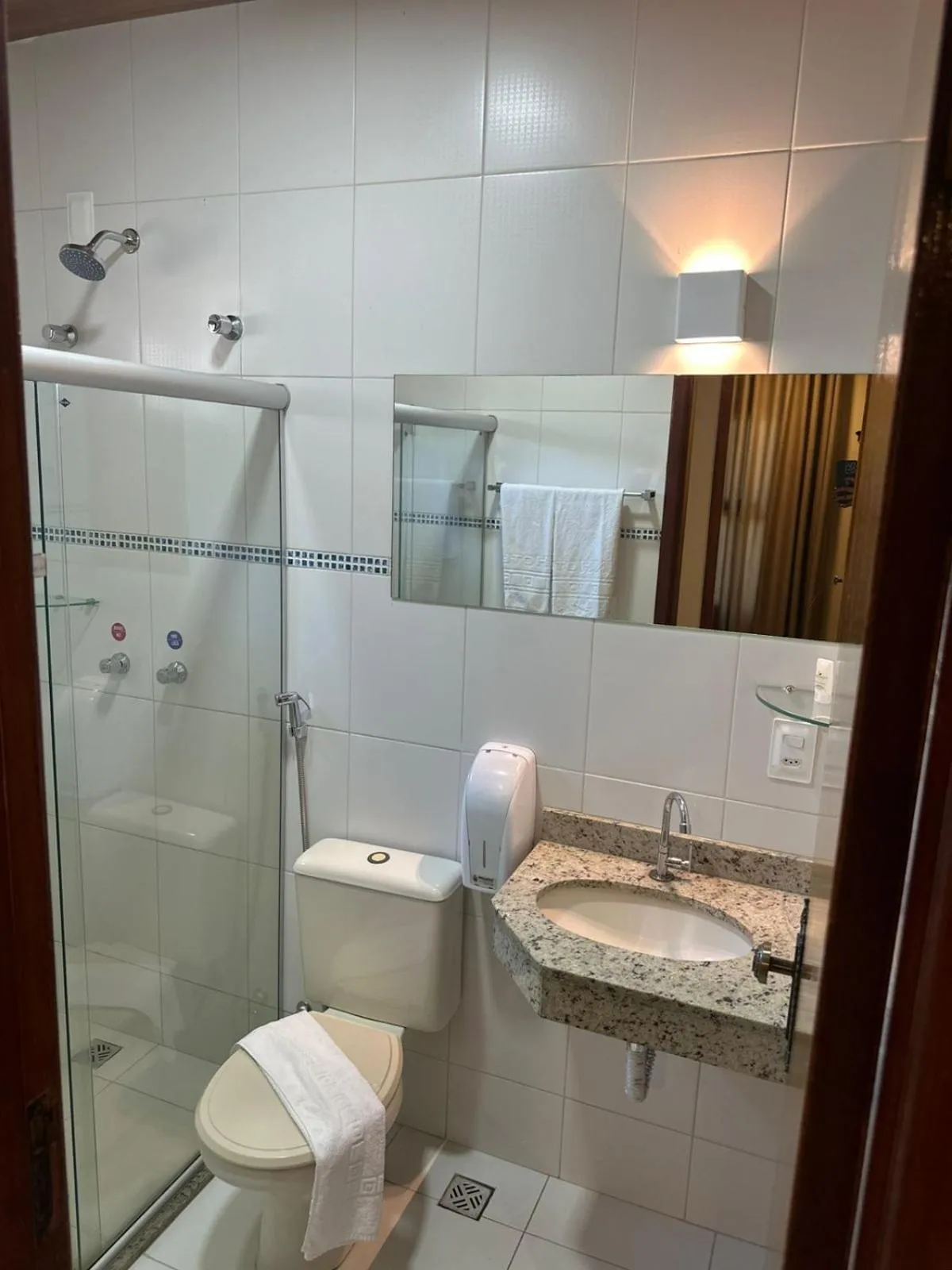 Toilet in Ilheus North Hotel