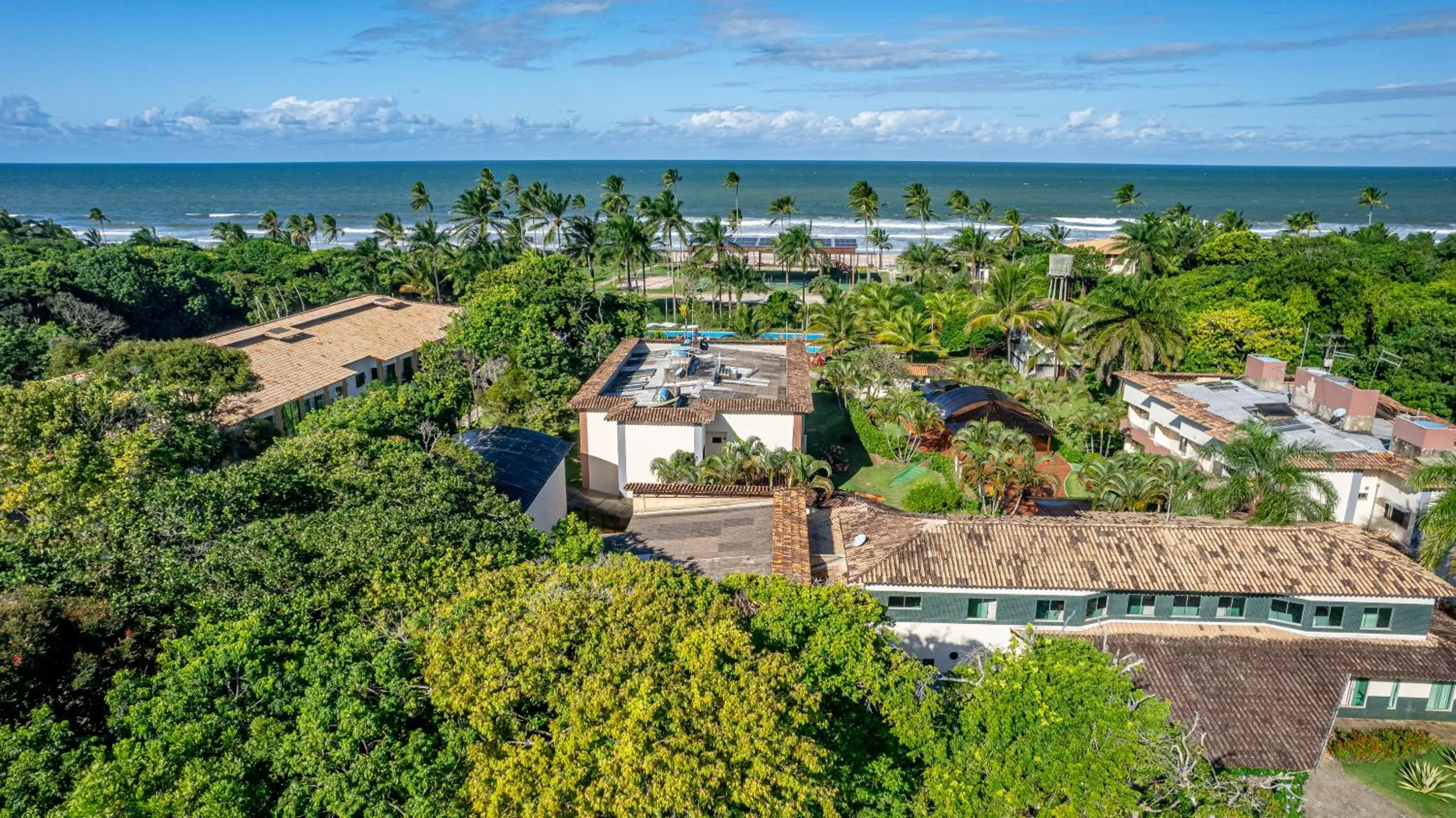 Property building in Ilheus North Hotel