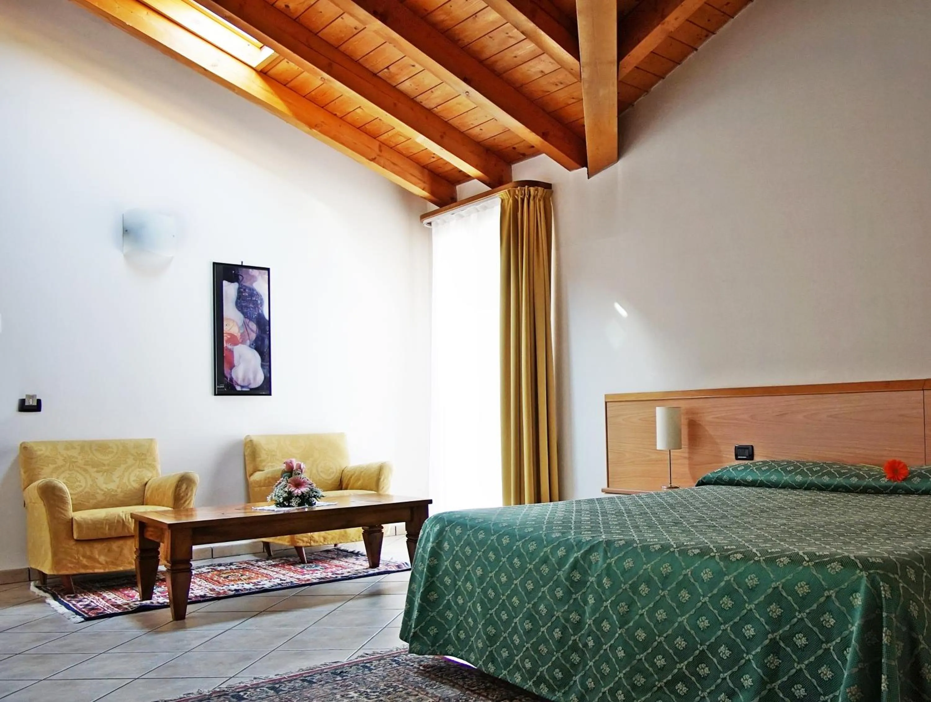 Photo of the whole room, Bed in Alla Nave