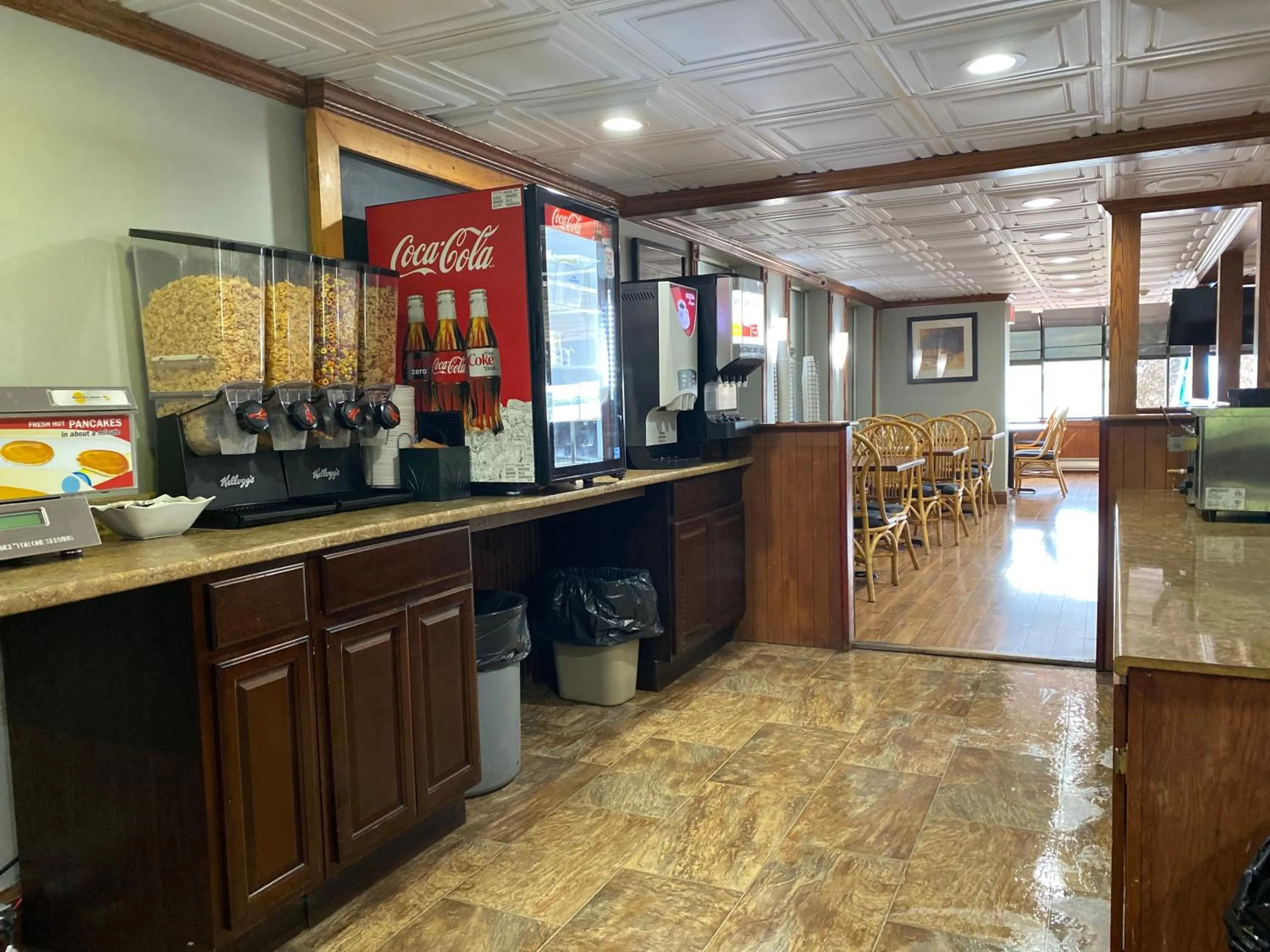 Coffee/tea facilities in Travelodge by Wyndham Miramichi New Brunswick