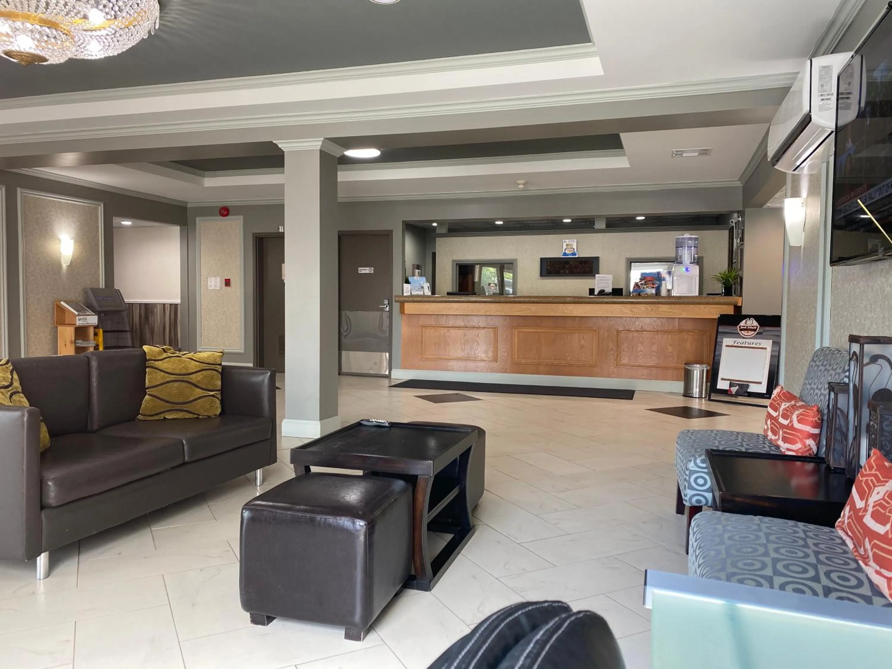 Lobby or reception in Travelodge by Wyndham Miramichi New Brunswick