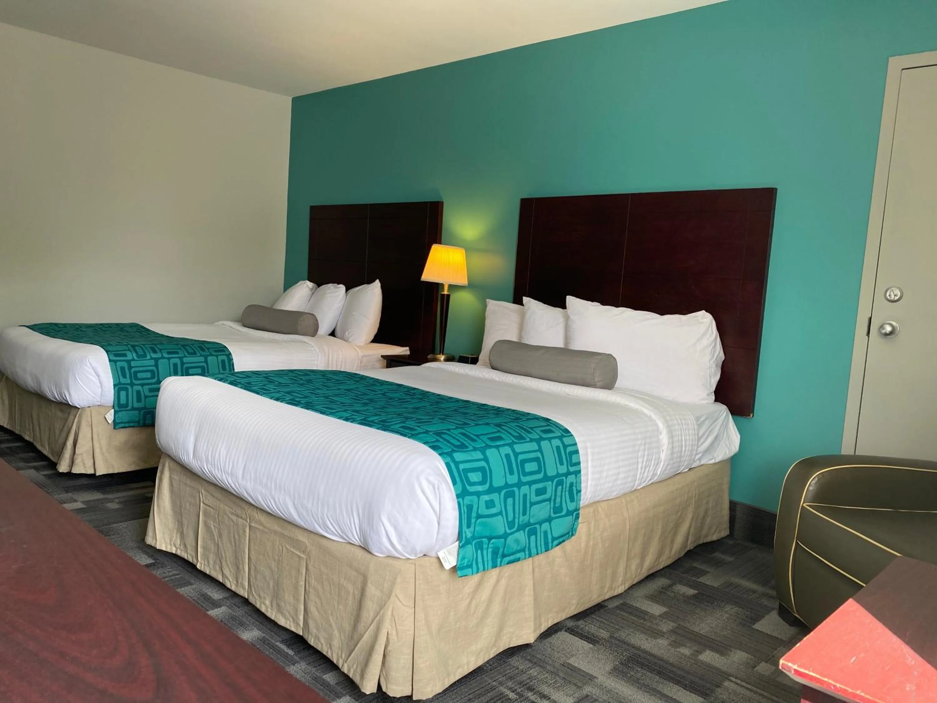 Bed in Travelodge by Wyndham Miramichi New Brunswick