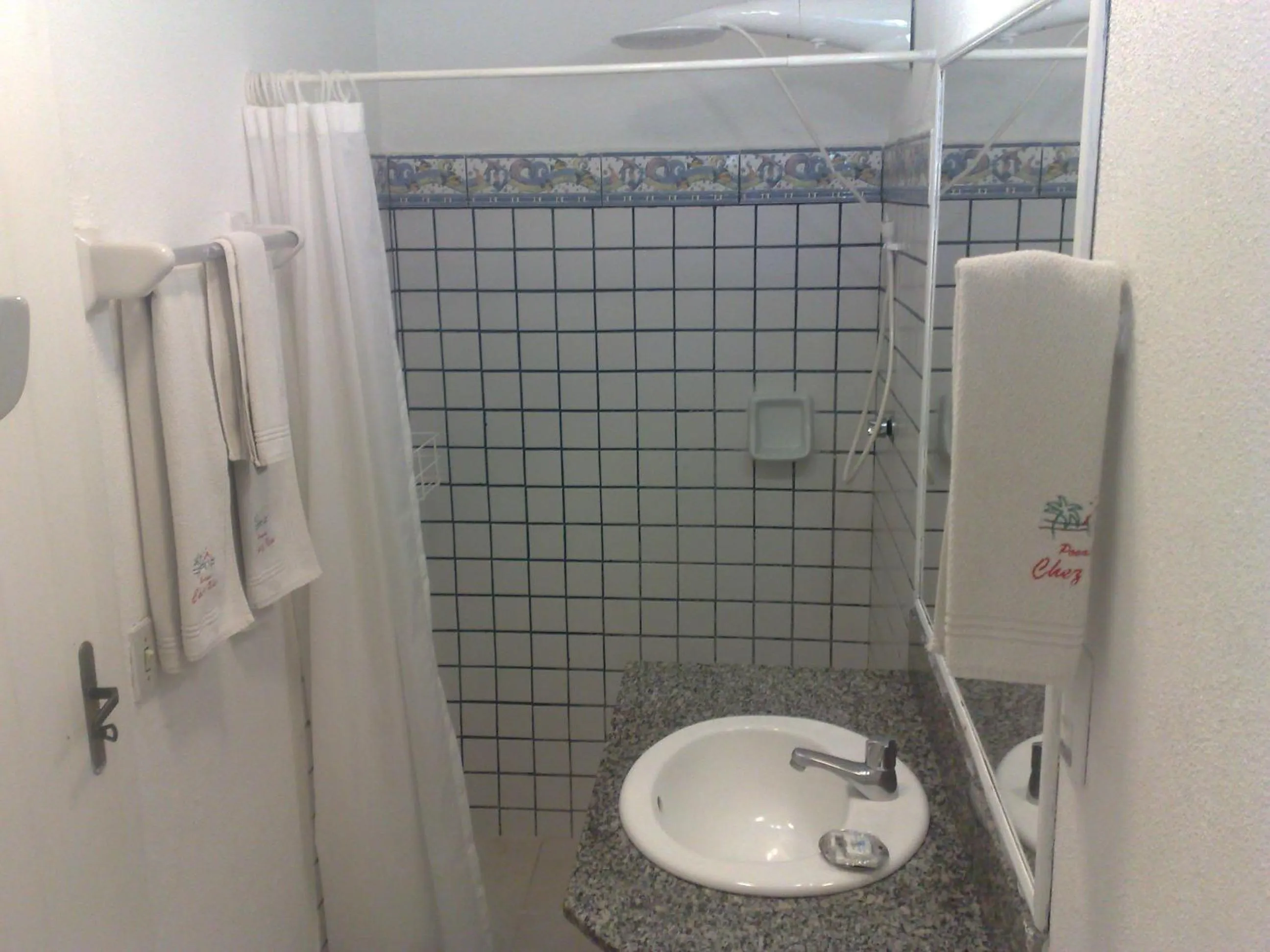Shower in Pousada Chez Nice