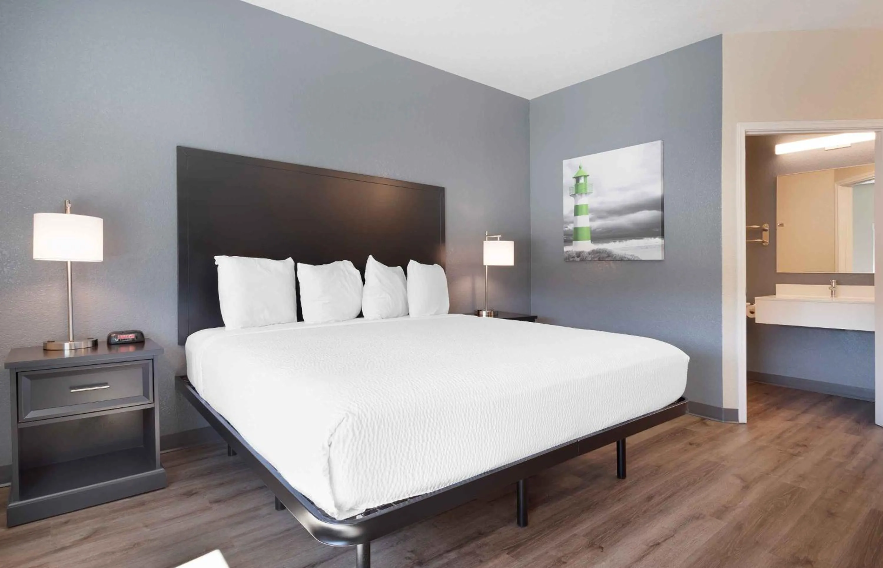 Bed in Extended Stay America Suites - Baytown