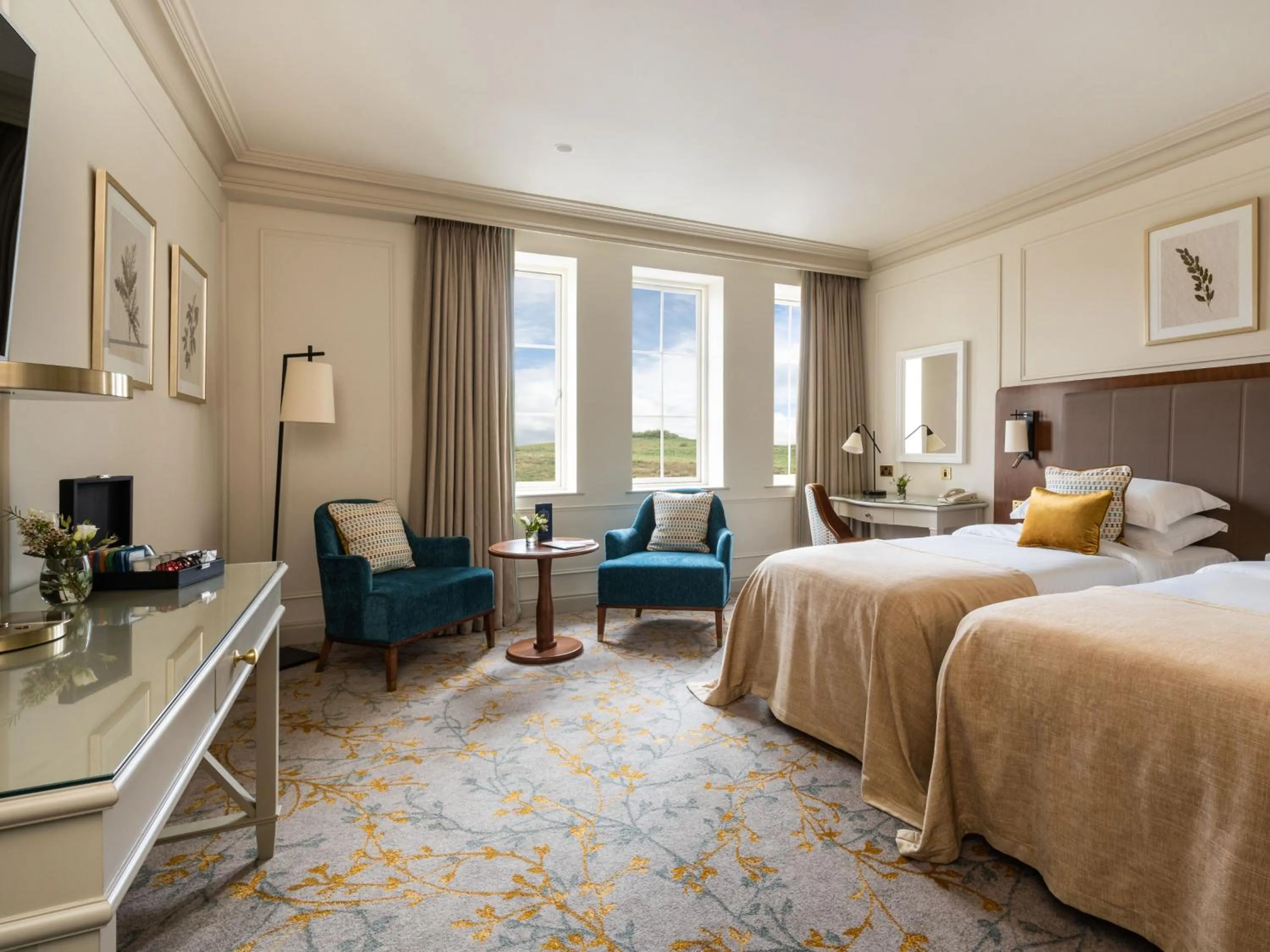 Photo of the whole room, Bed in Lough Erne Resort