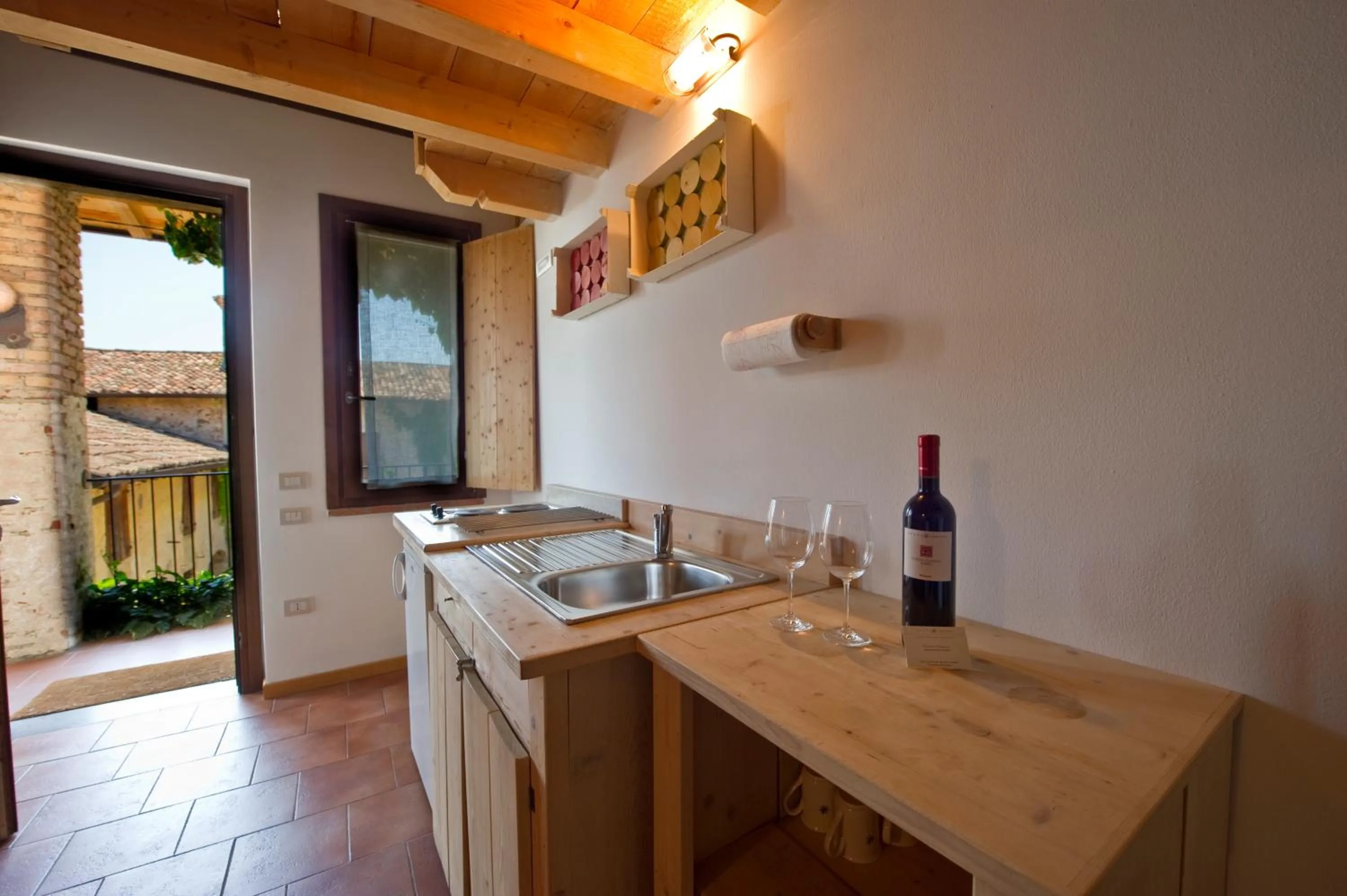 Kitchen or kitchenette in Borgo San Donino