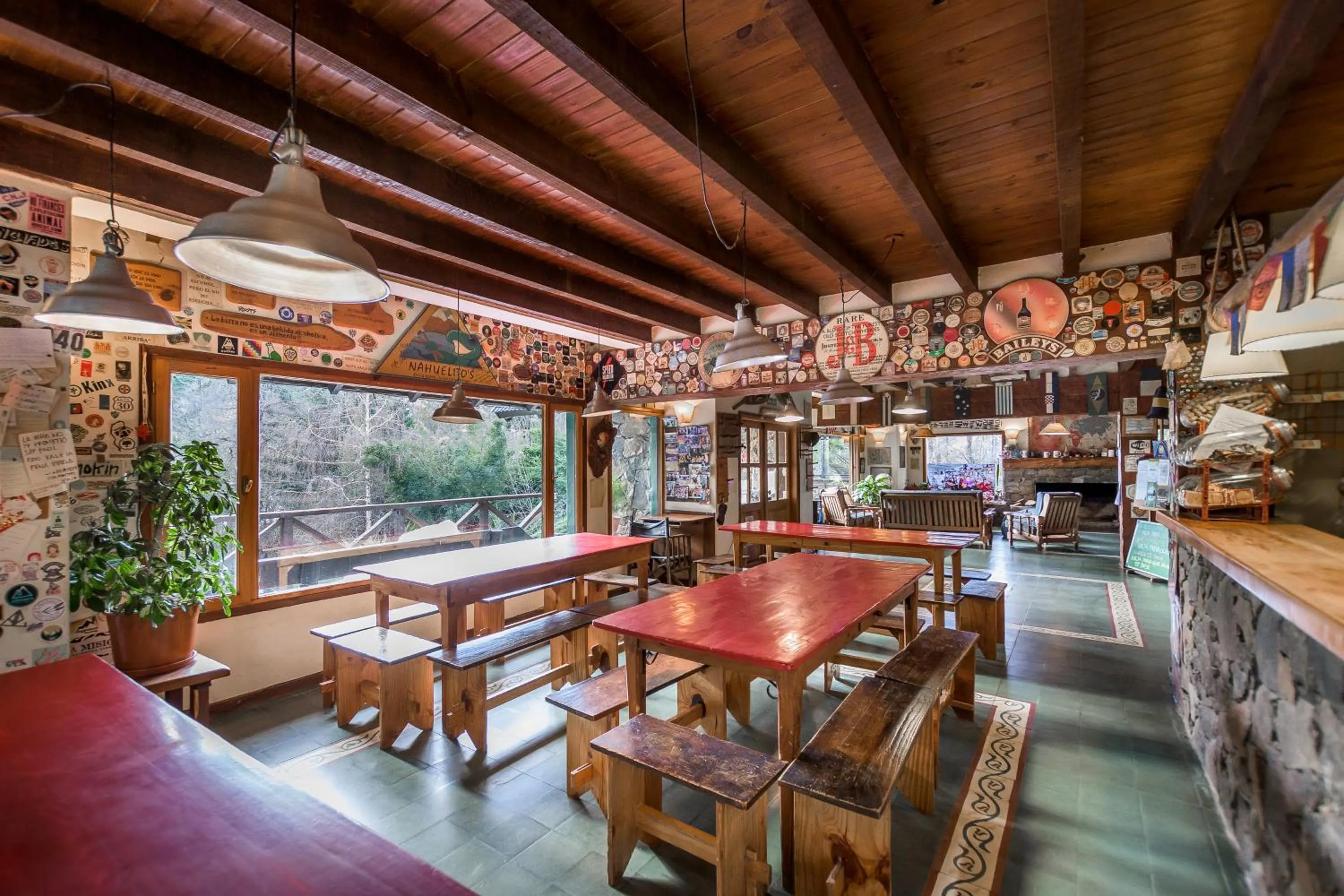 Restaurant/places to eat in Hostel La Angostura