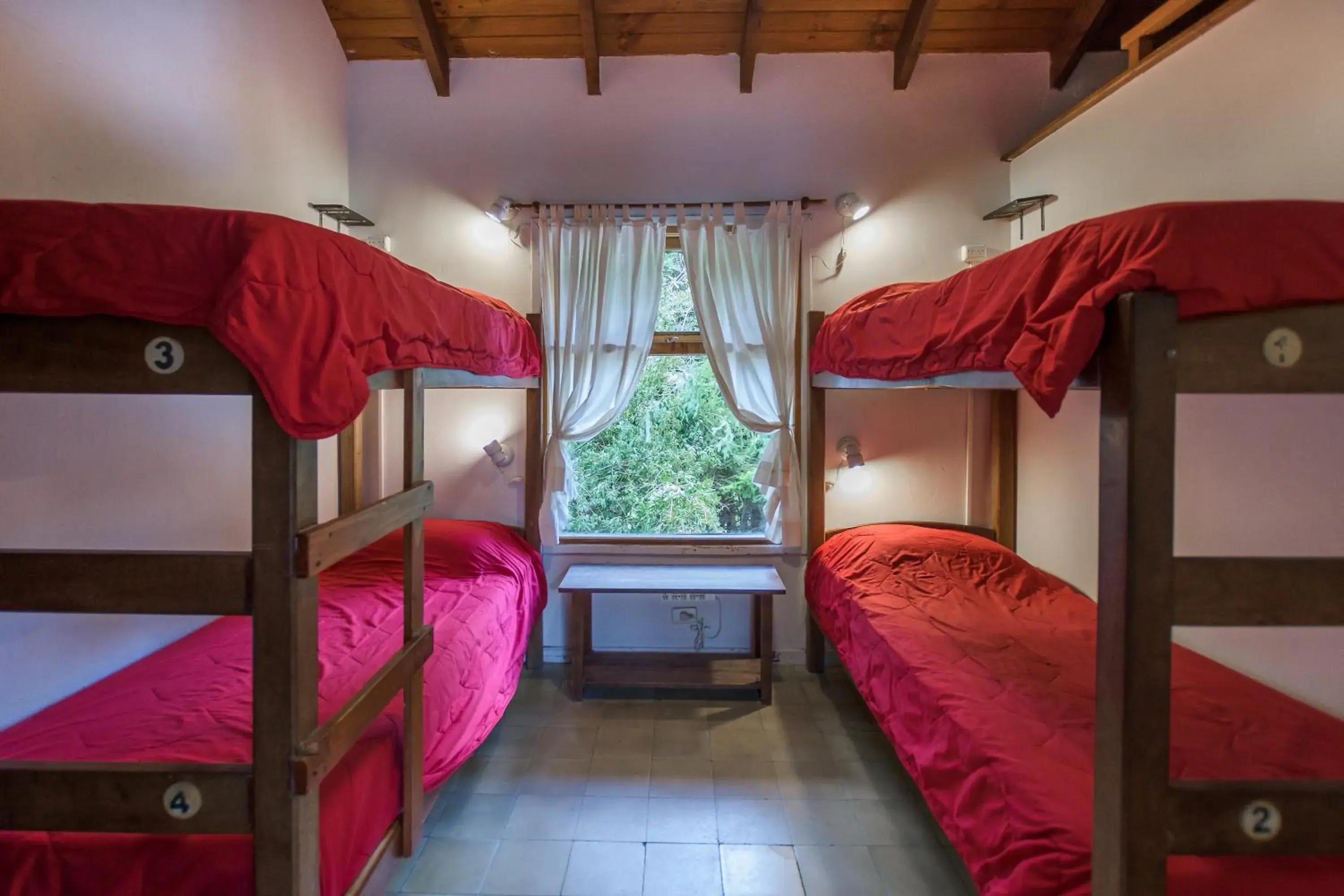 Bed in 5-Bed Mixed Dormitory Room in Hostel La Angostura Bed in 5-Bed Mixed Dormitory Room in Hostel La Angostura
