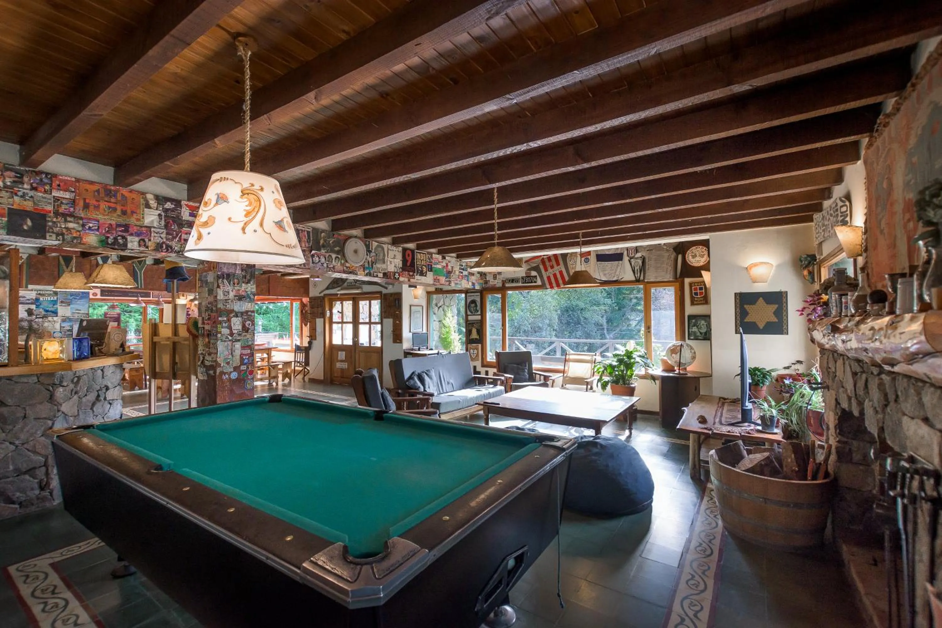 Billiard in Hostel La Angostura