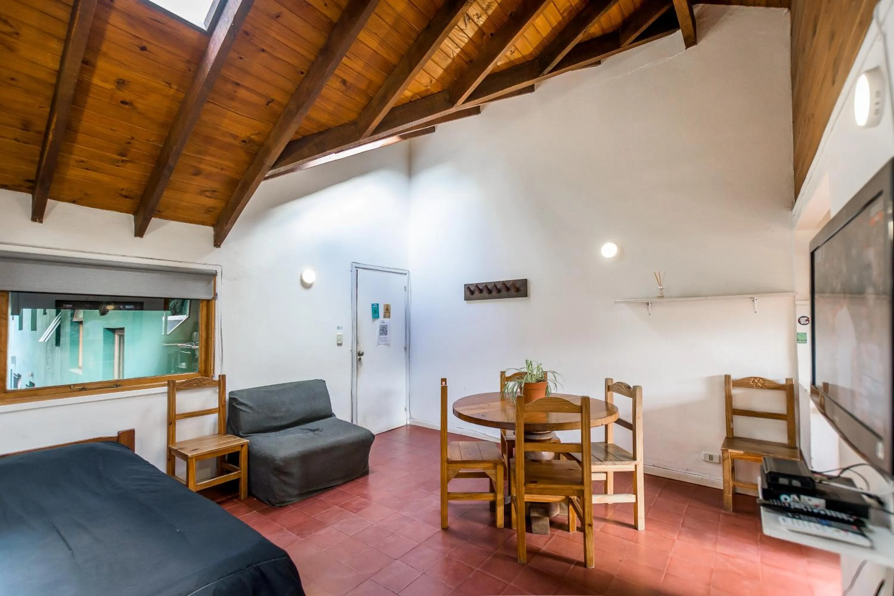 TV and multimedia in Hostel La Angostura