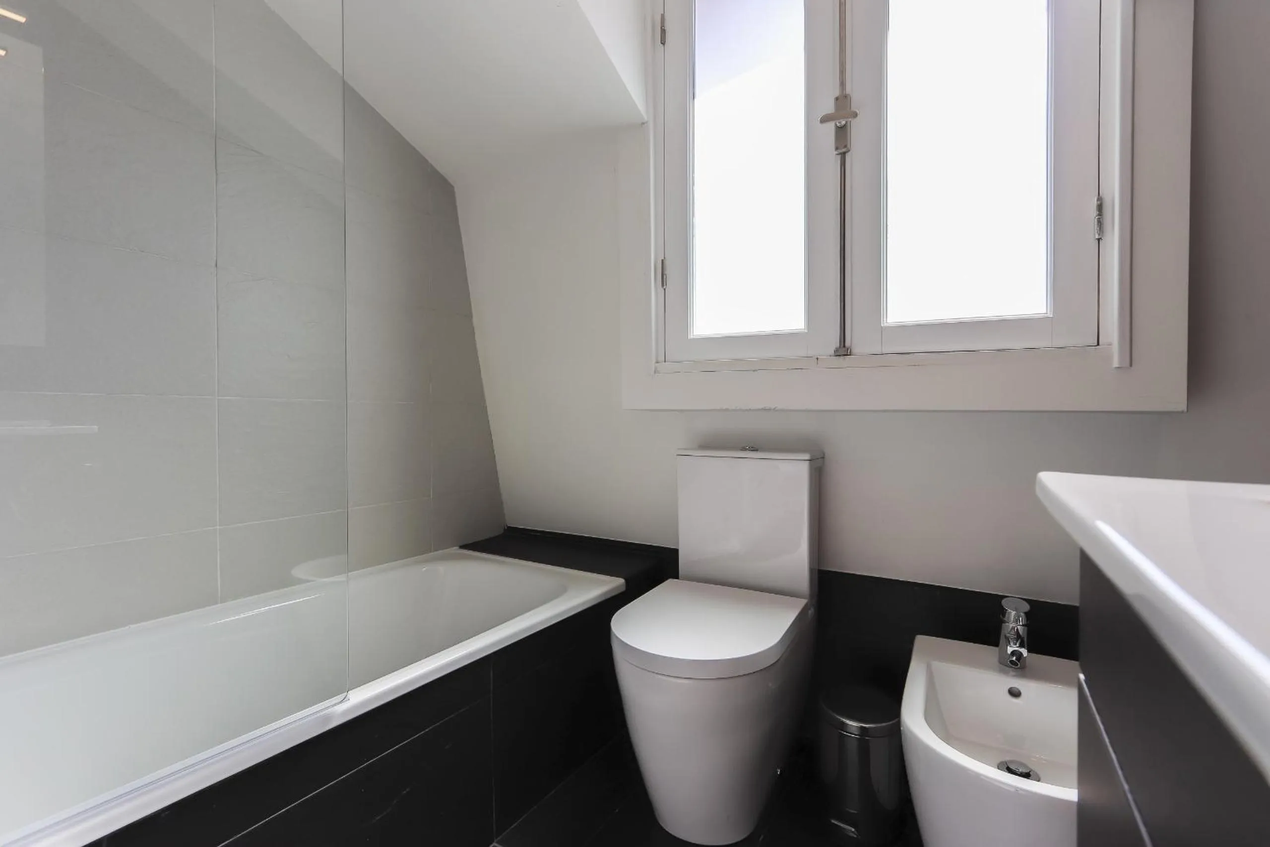 Bathroom in Santa Catarina Stylish by Homing