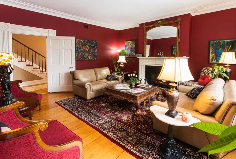 Historic Lyons House