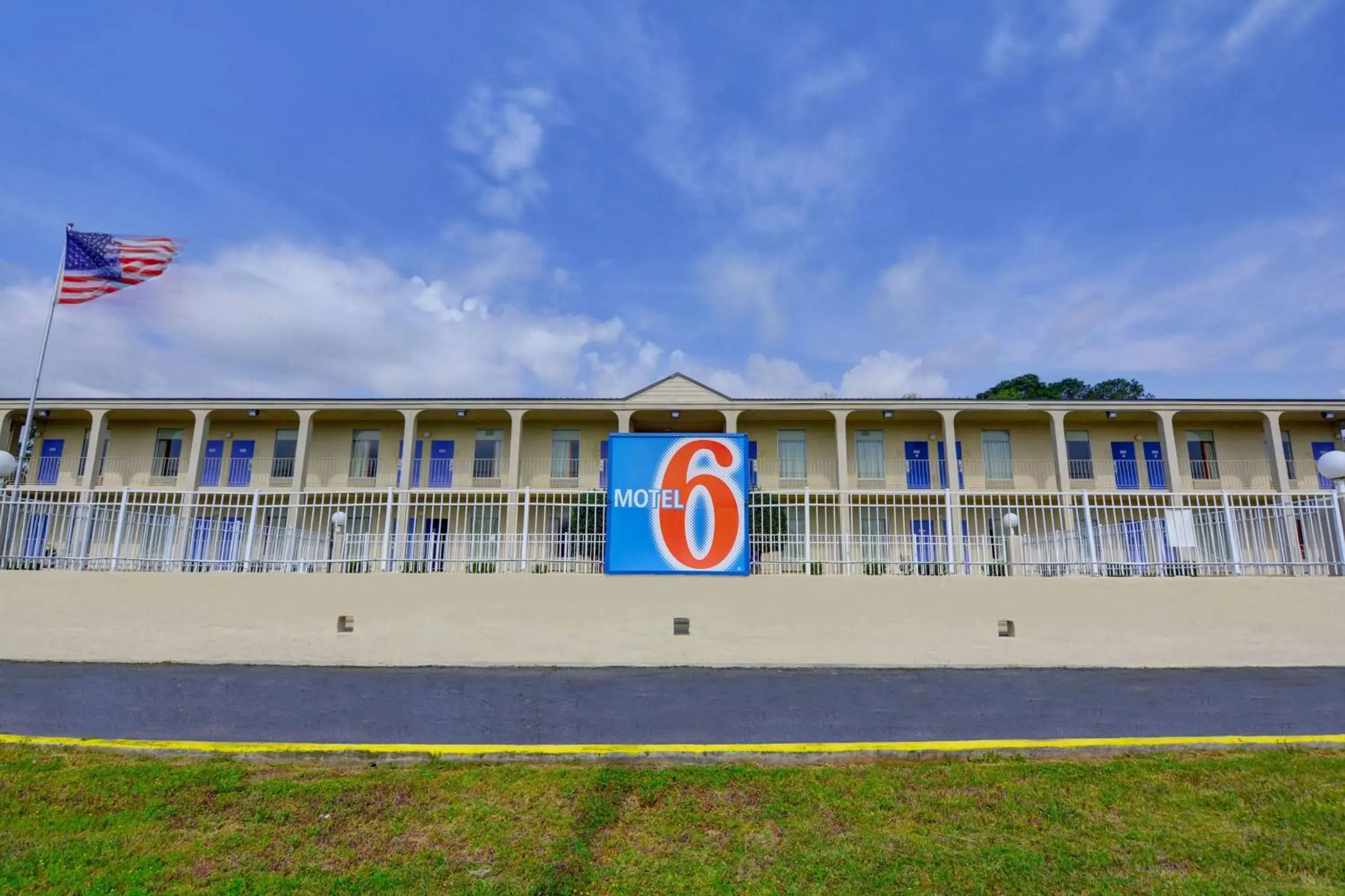 Property building in Motel 6-Americus, GA Property building in Motel 6-Americus, GA