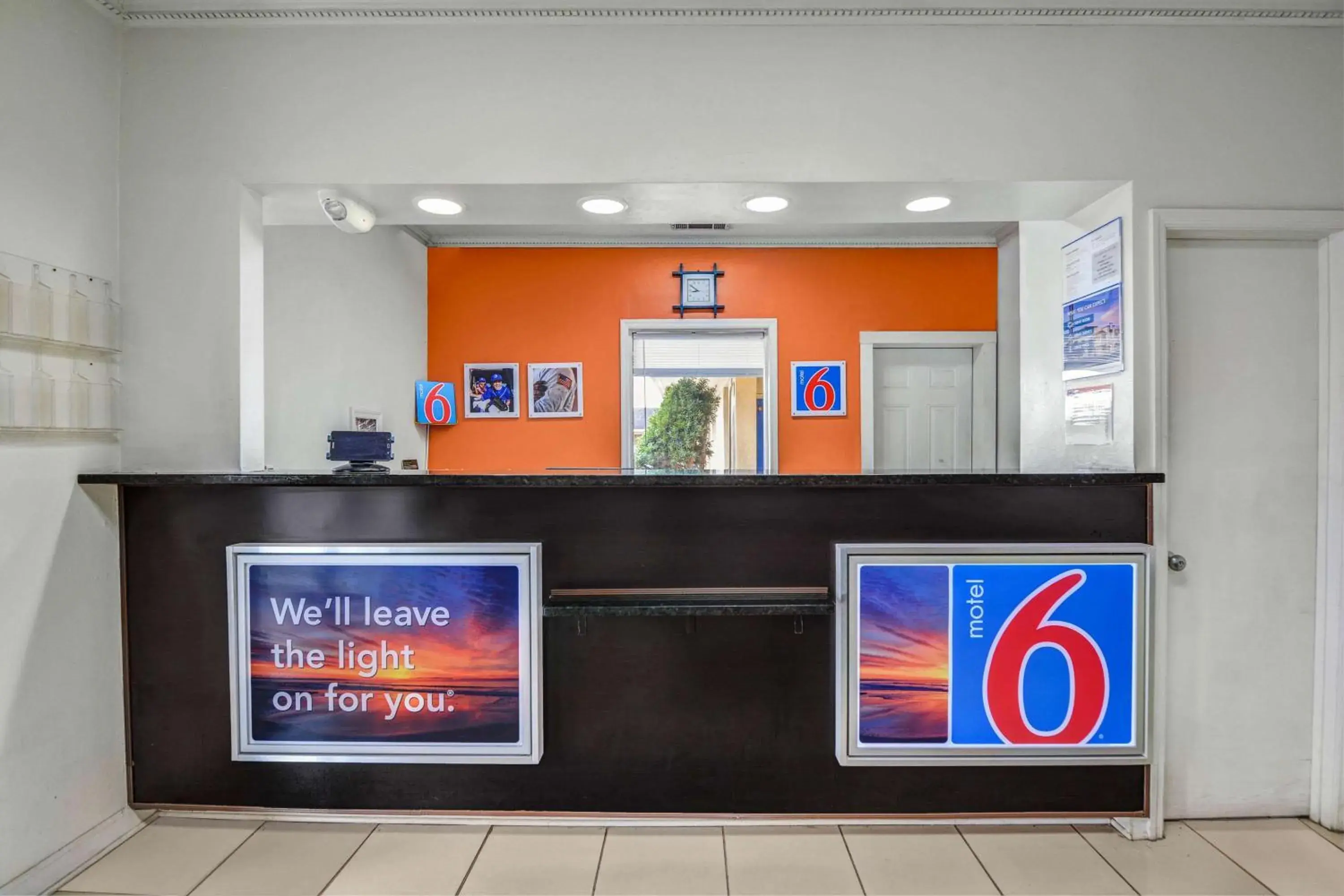 Lobby or reception in Motel 6-Americus, GA Lobby or reception in Motel 6-Americus, GA