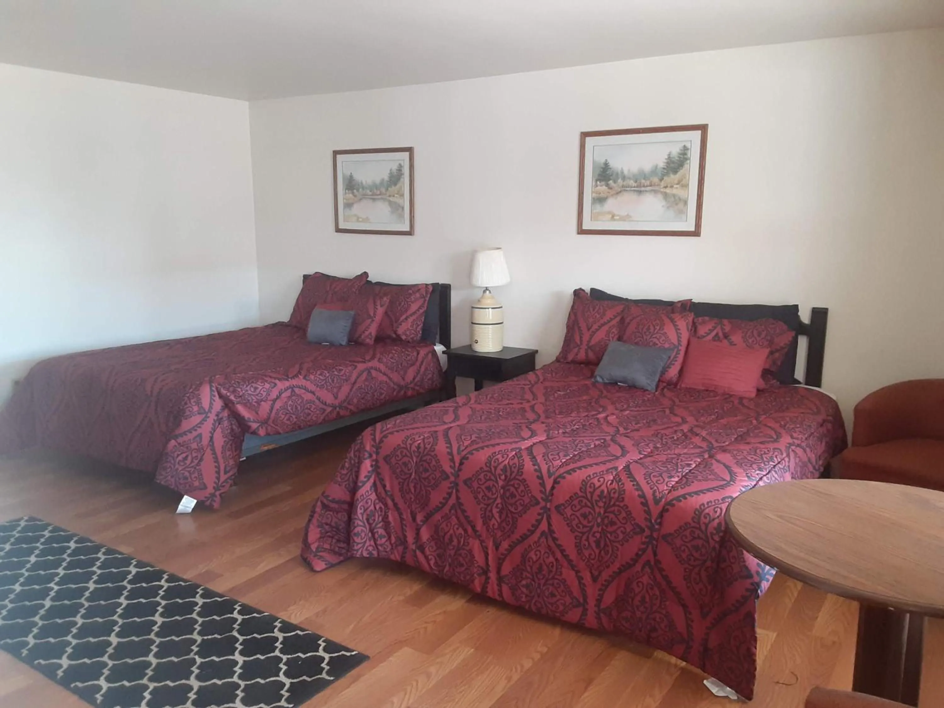 Bedroom, Bed in 66 Motel