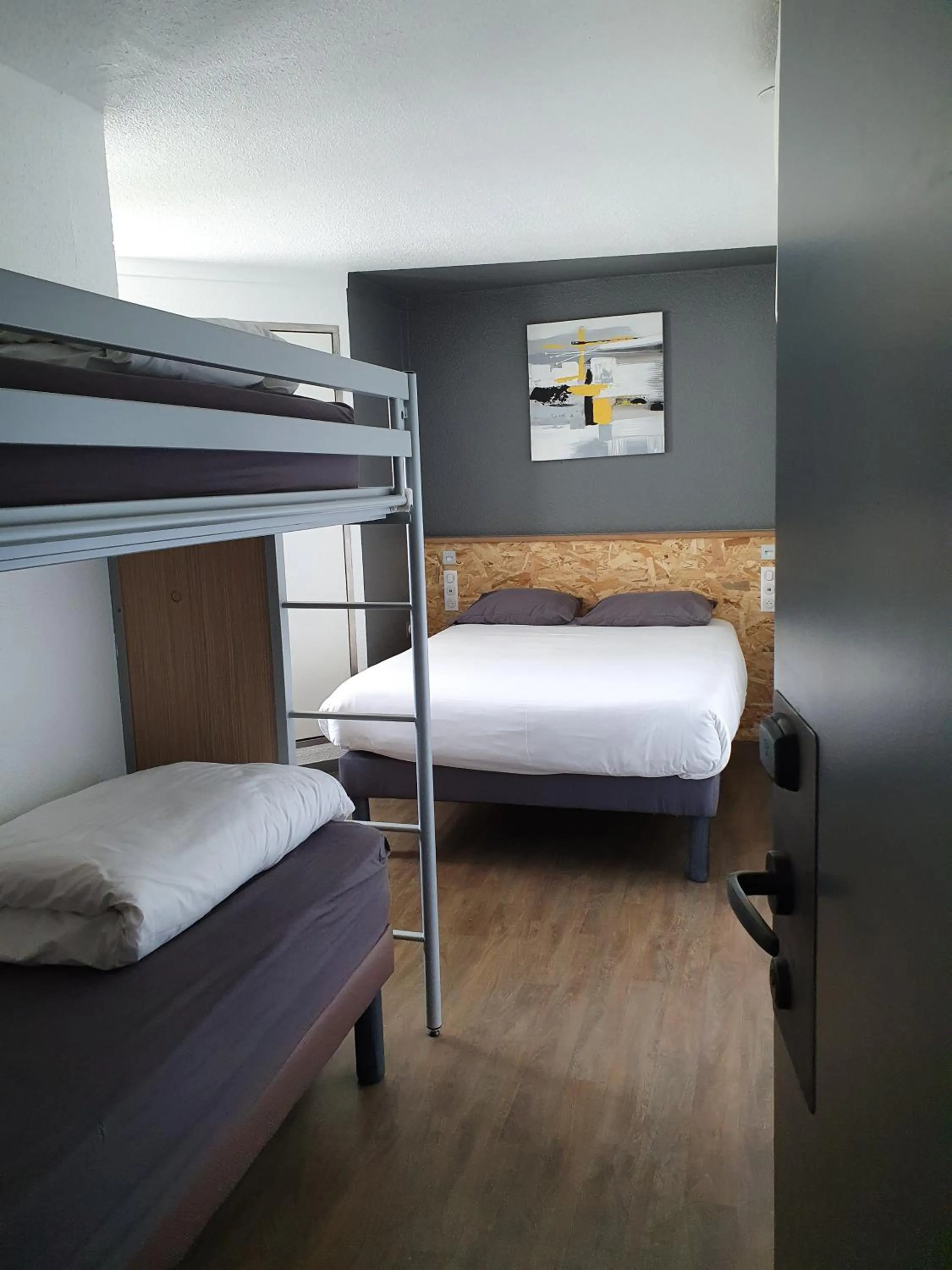 Bed in Première Classe La Rochelle Sud-Aytré