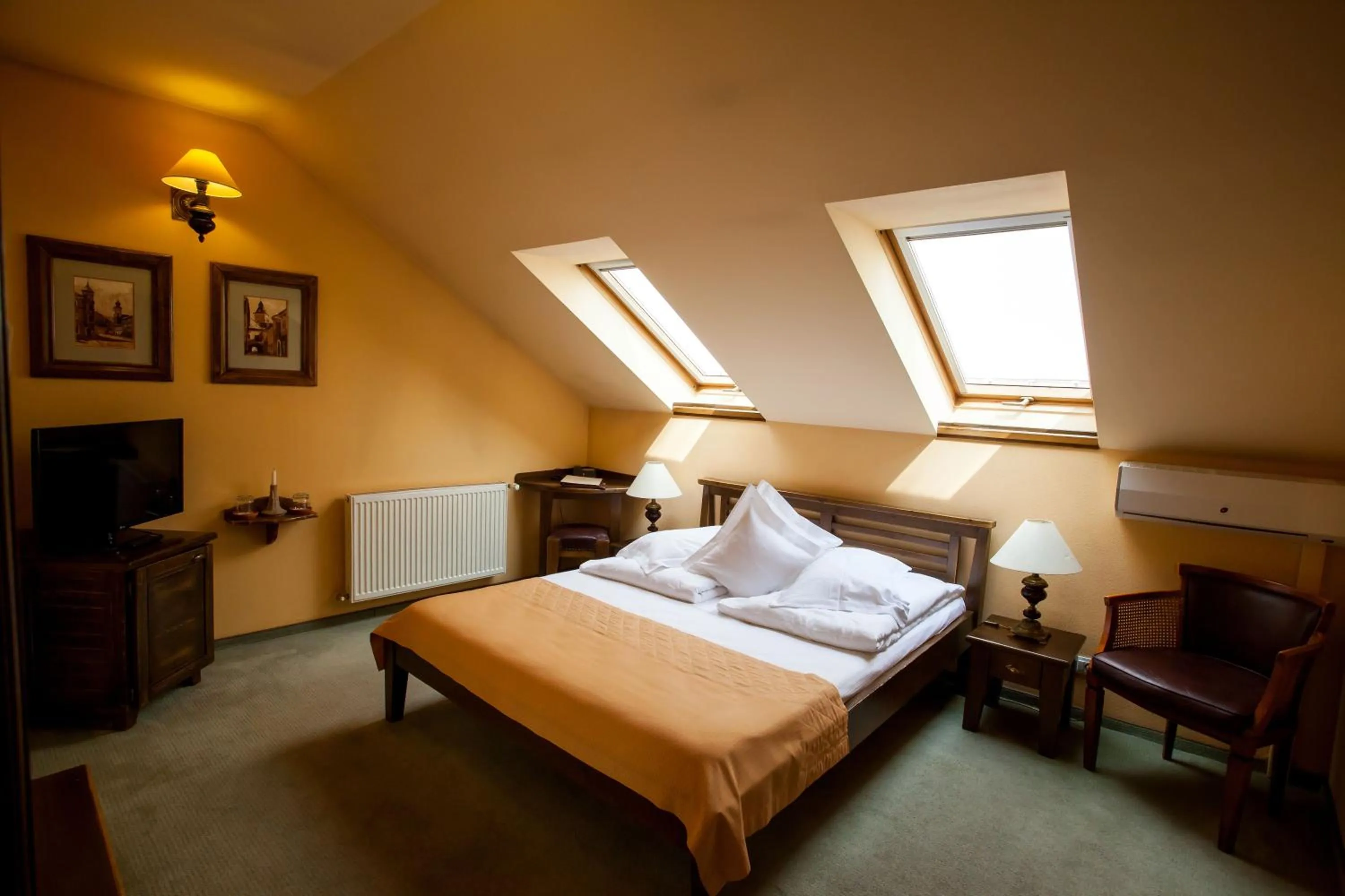 Photo of the whole room, Bed in Hotel Bella Muzica