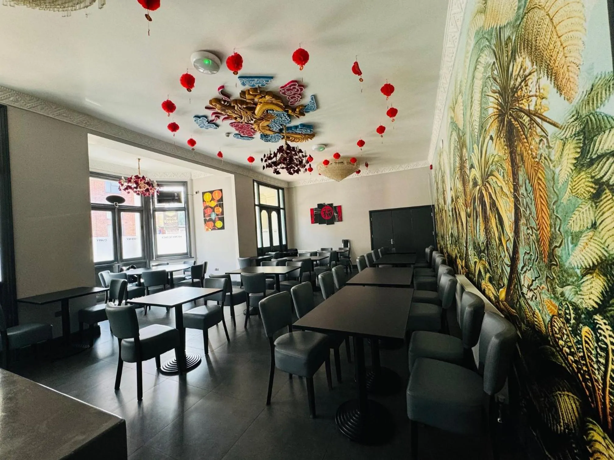 Restaurant/places to eat in Bridge Park Hotel