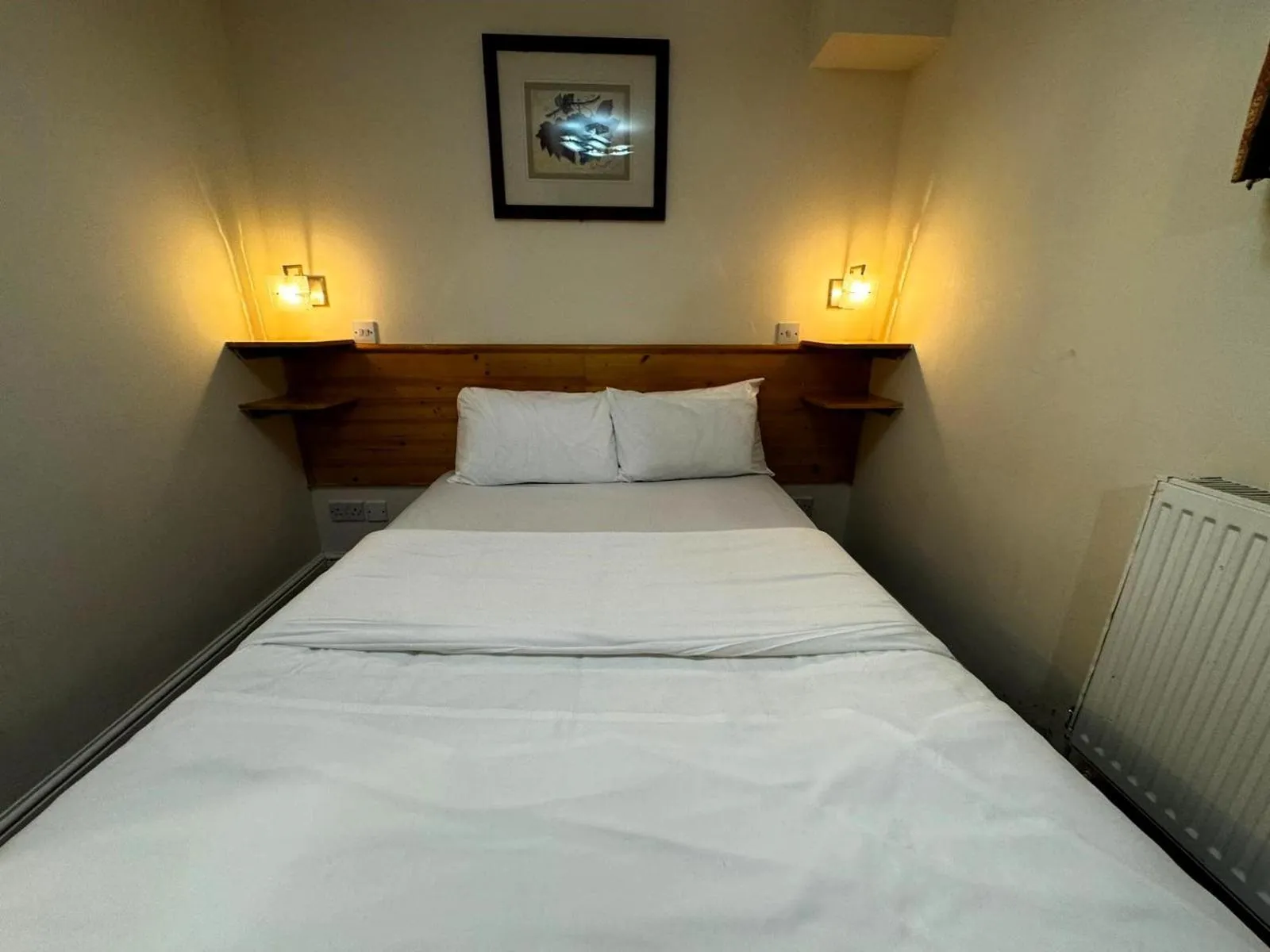 Bed in Bridge Park Hotel