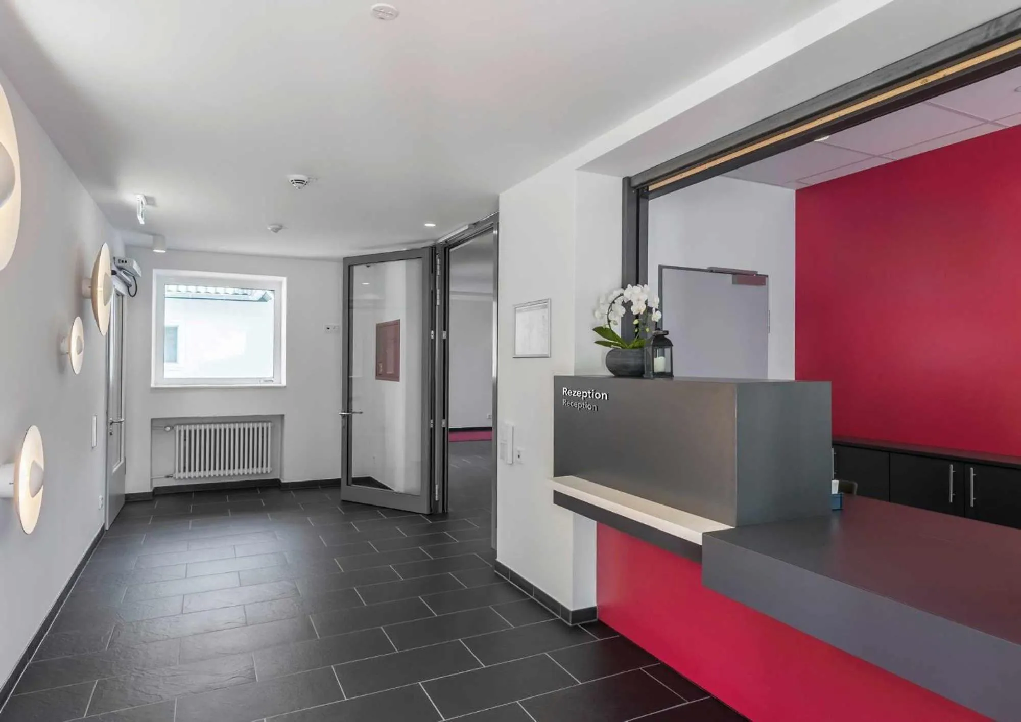 Lobby or reception in Coffee Fellows Hotel Siegburg West