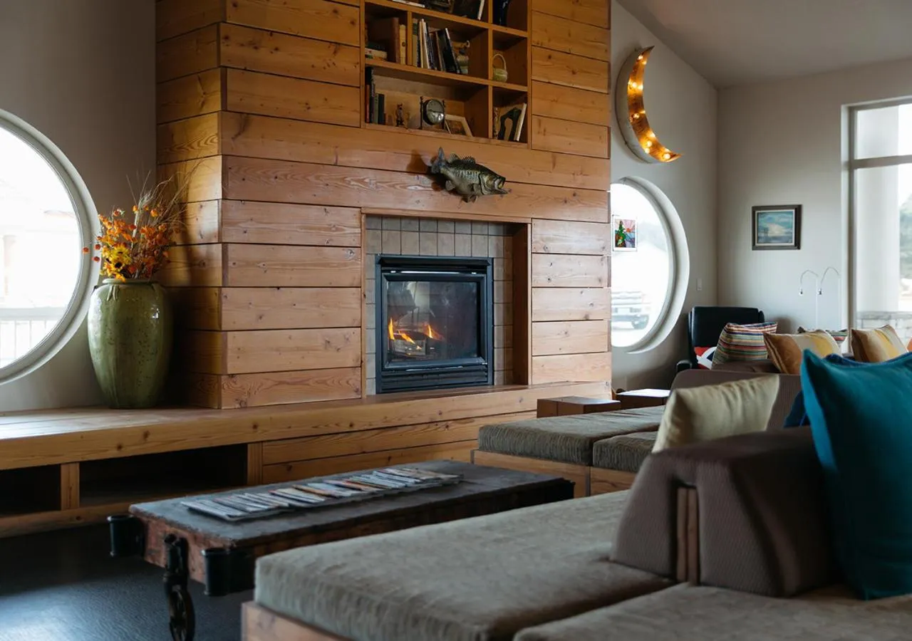 Seating area in Surftides Hotel