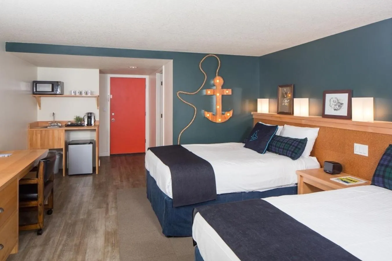 Photo of the whole room, Bed in Surftides Hotel