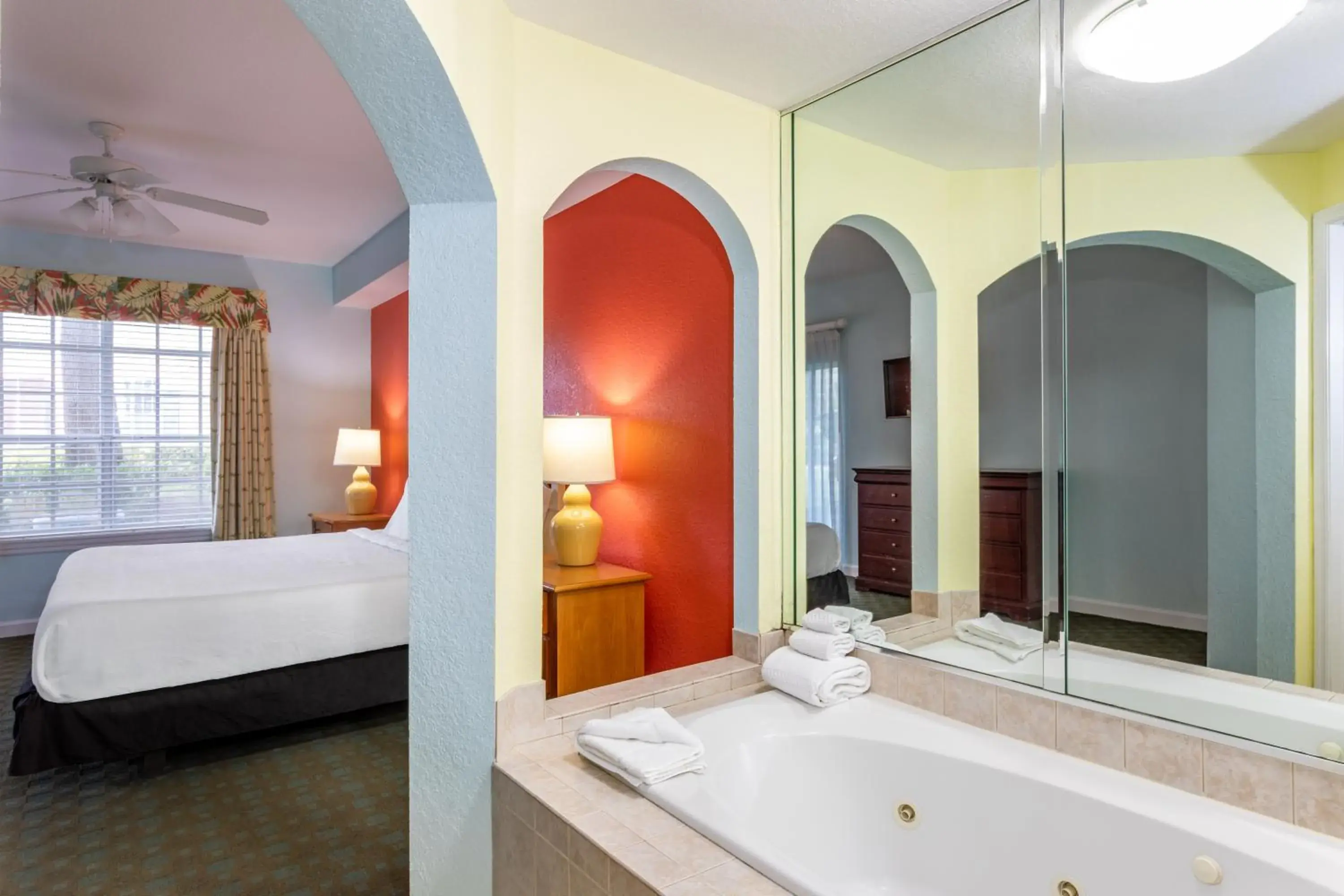 Bath, Bathroom in Festiva Orlando Resort Celebration a Ramada by Wyndham