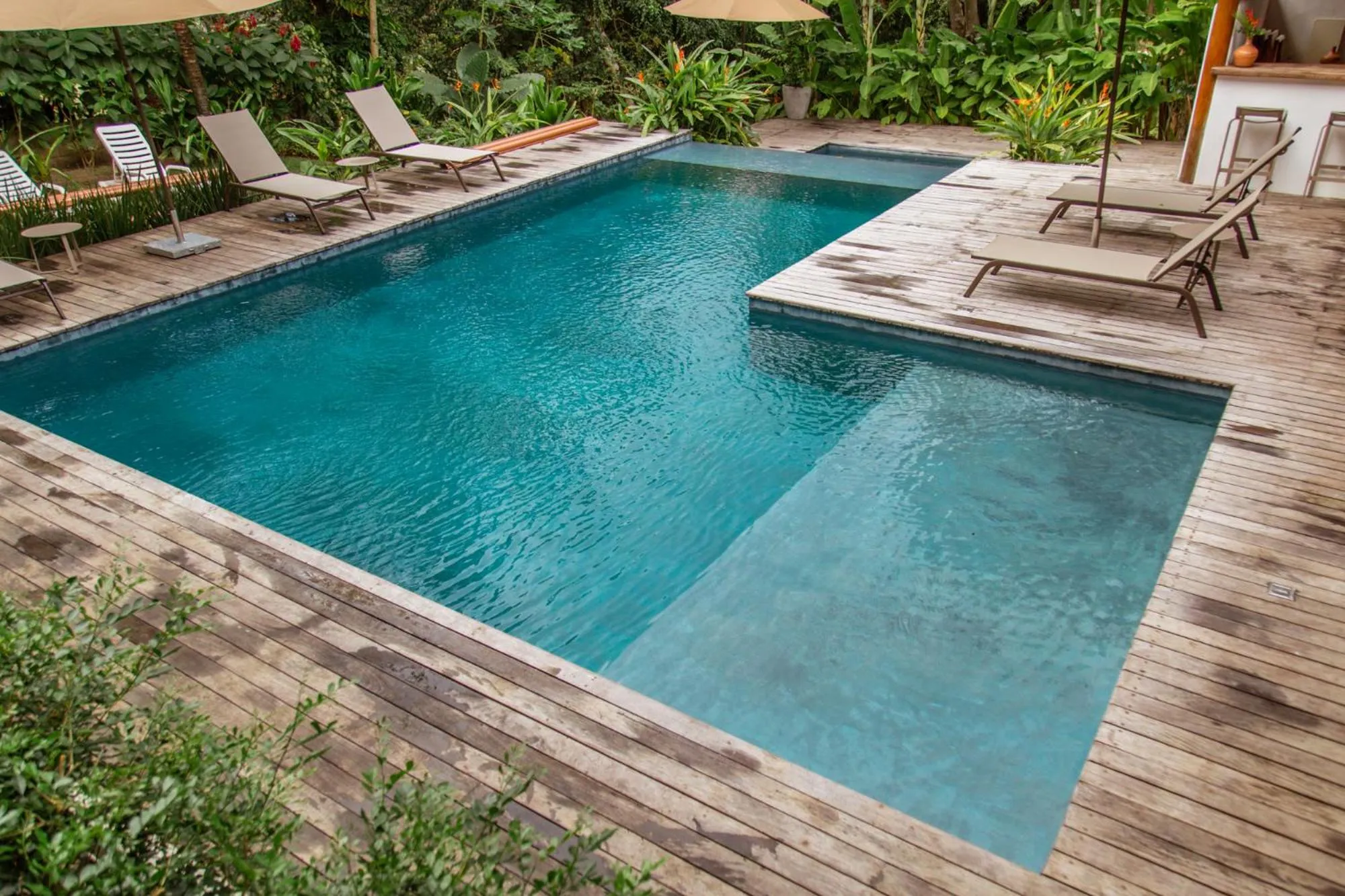 Pool view in D'amo Hotel Boutique