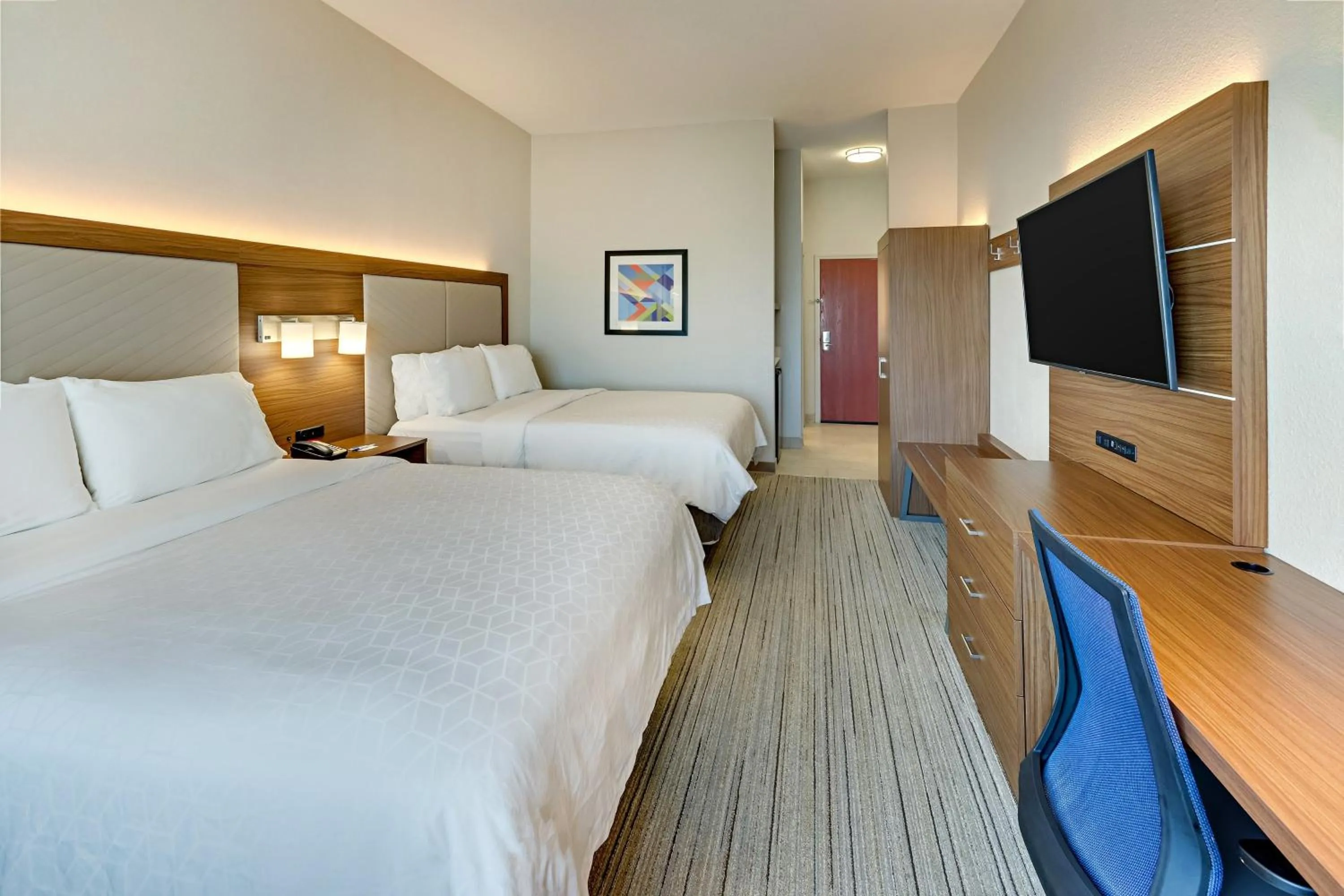 Photo of the whole room, Bed in Holiday Inn Express Hotel and Suites Weatherford by IHG