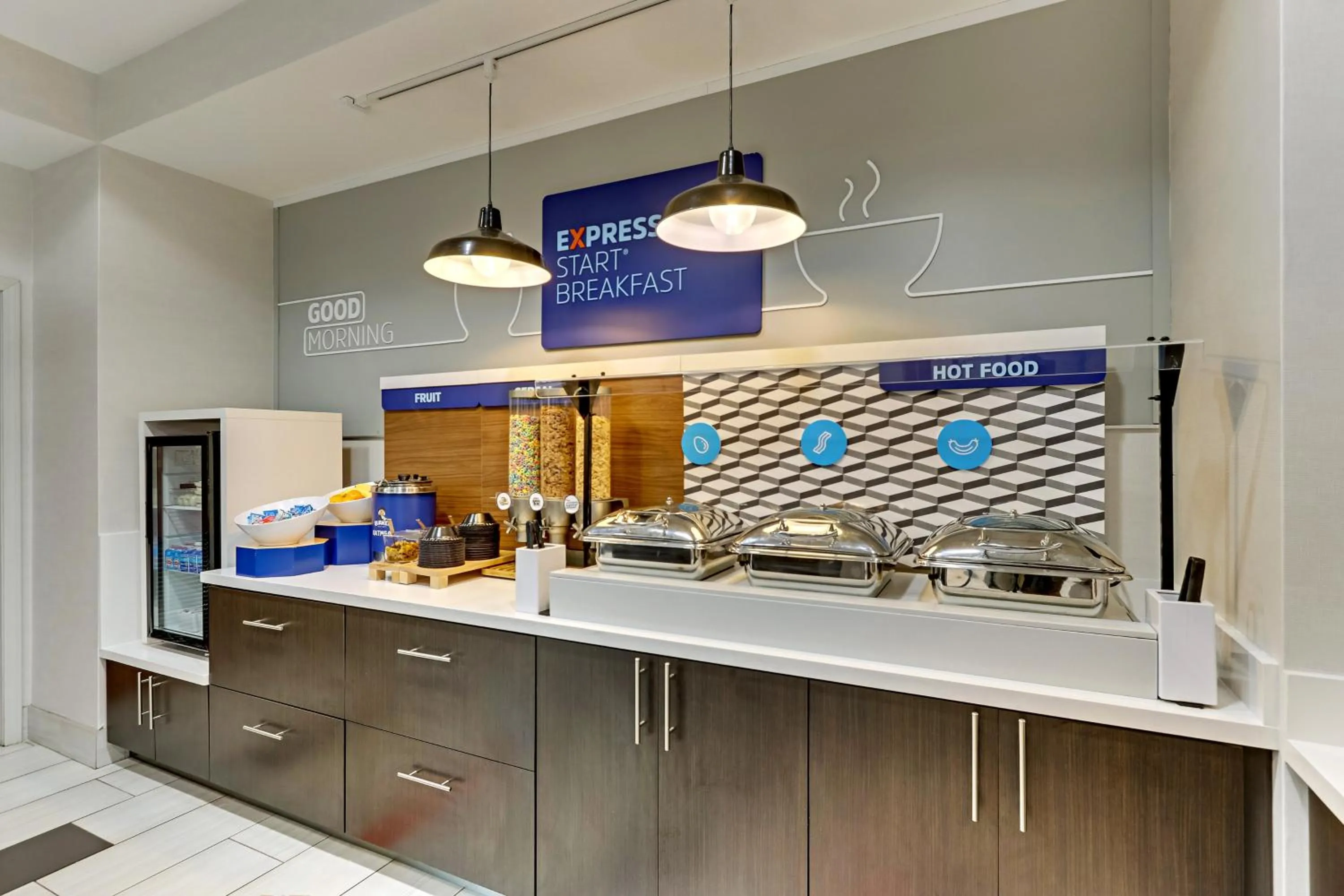 Breakfast in Holiday Inn Express Hotel and Suites Weatherford by IHG