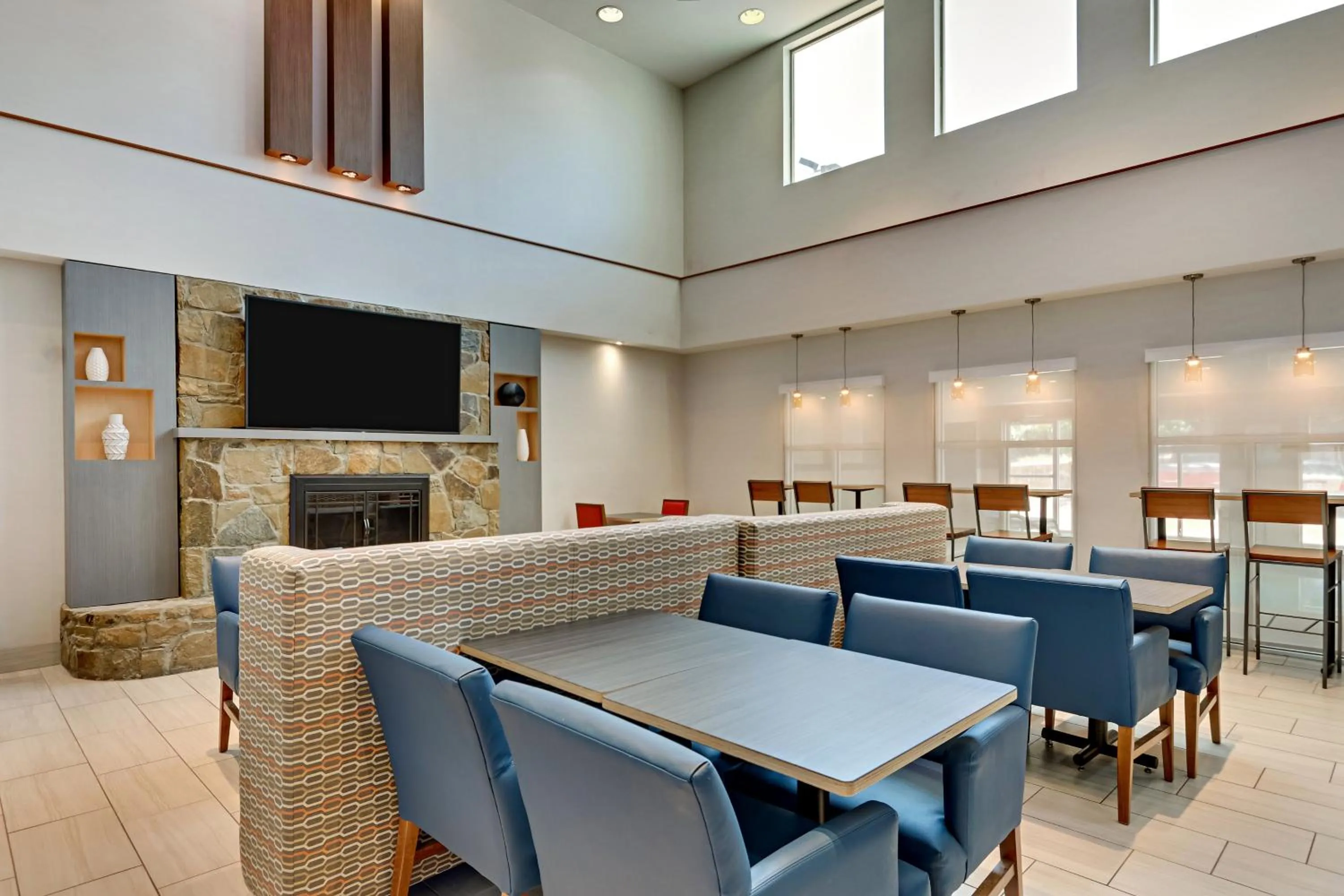 Breakfast in Holiday Inn Express Hotel and Suites Weatherford by IHG